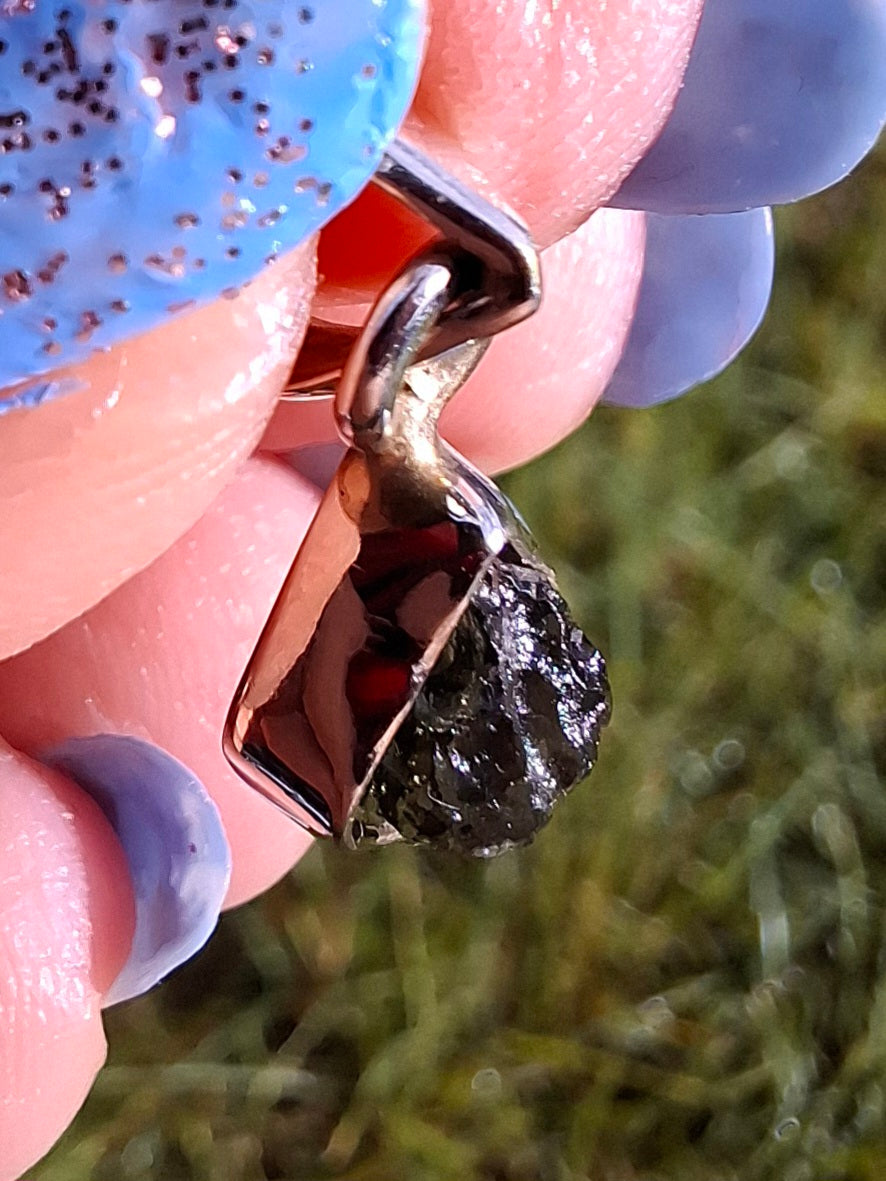Moldavite Pendant, 925 Silver, Tektite (Ref: P45)