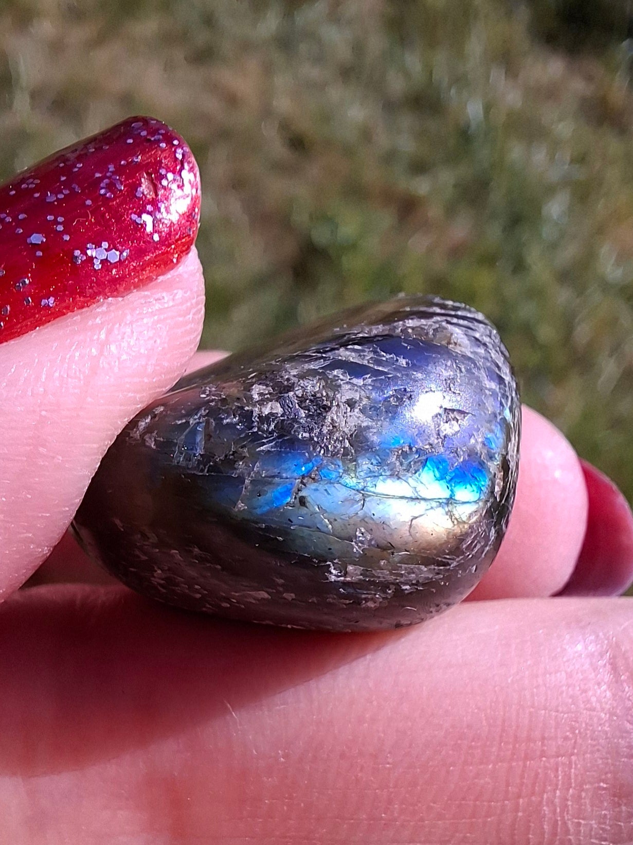 Labradorite, Tumble Stone, Crystal (Ref: T212)