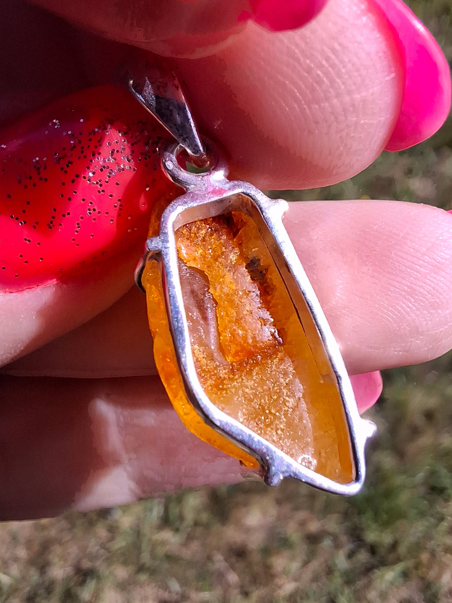 Baltic Amber Pendant, 925 Silver, Fossil (Ref: AP4)