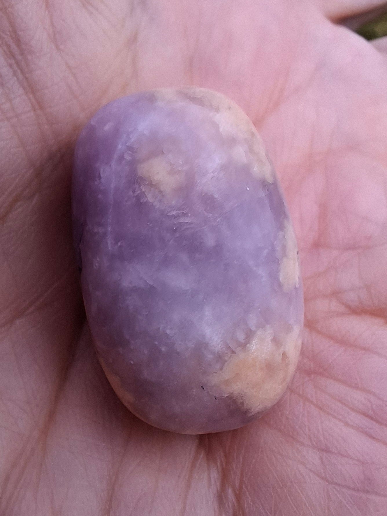 Lepidolite, Tumble Stone, Crystal (Ref: T114)
