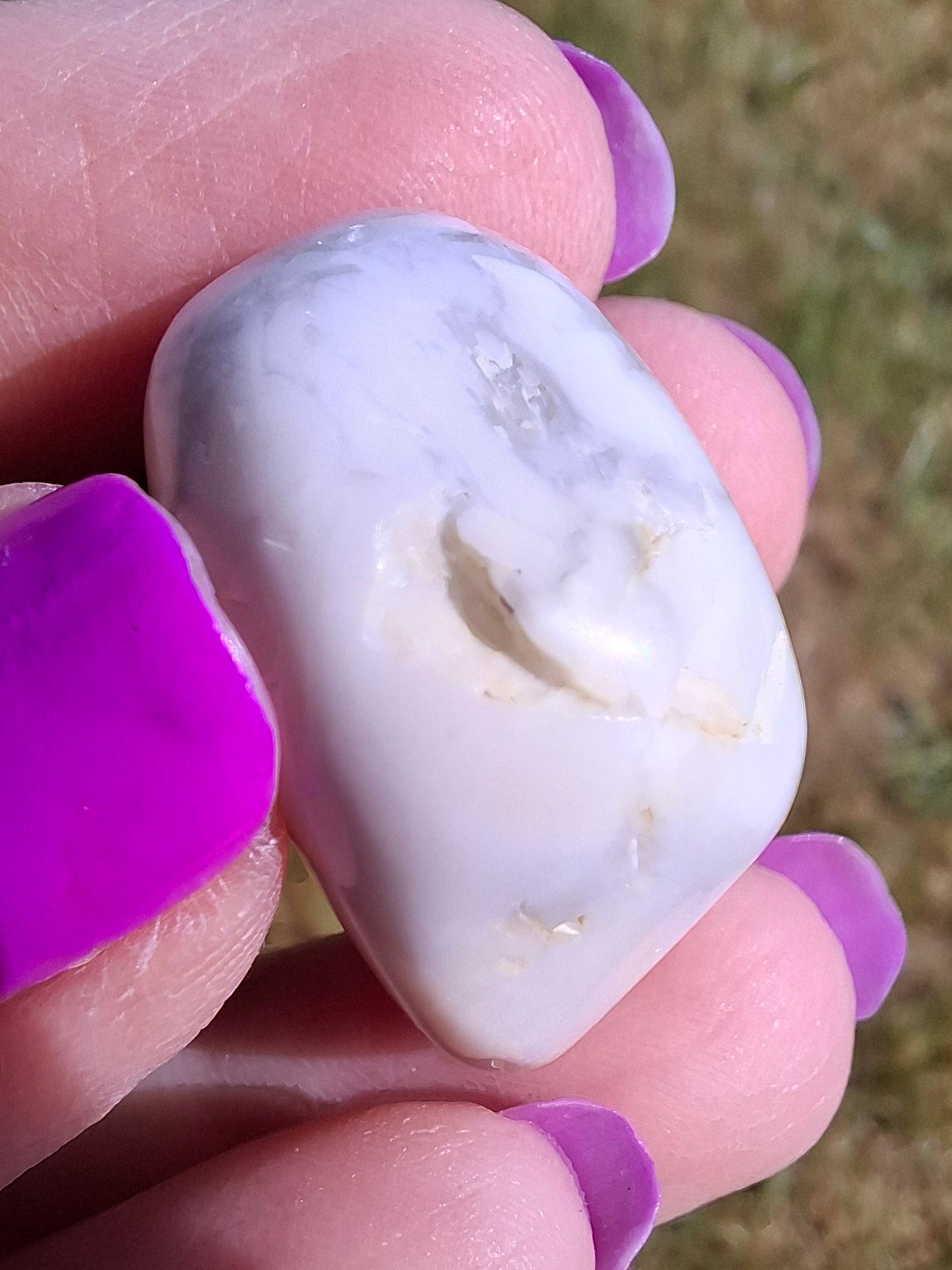 Howlite, Tumble Stone, Crystal (Ref: T40)