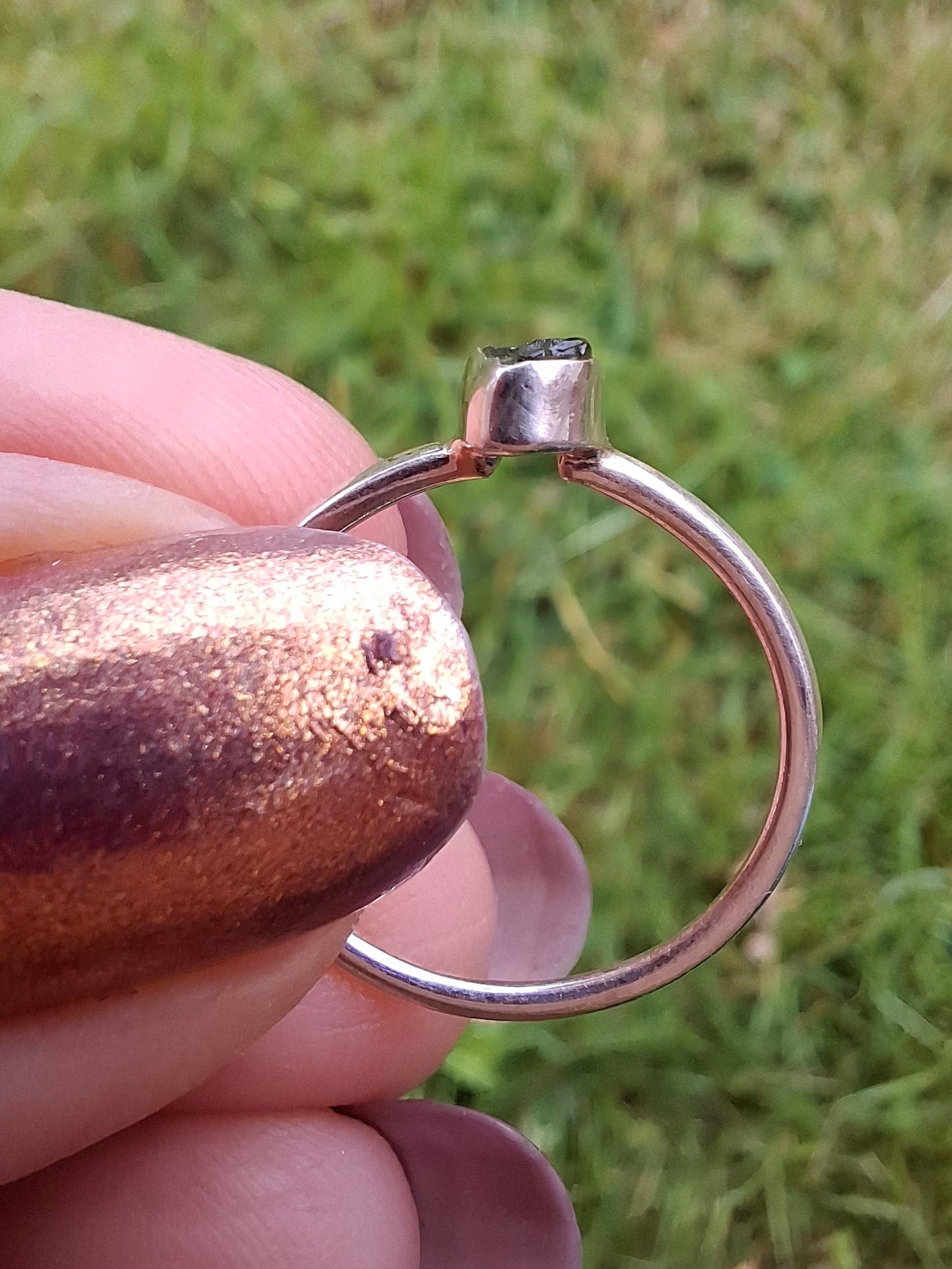 Moldavite Ring, size large M, 925 Silver, Tektite (Ref: R38)