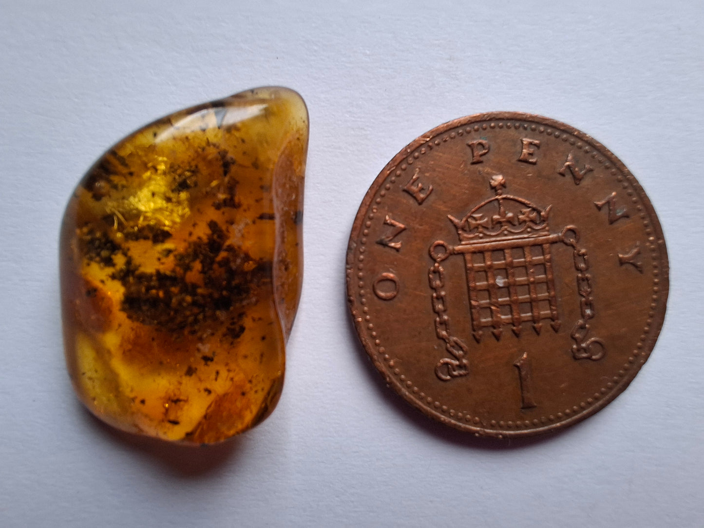 Baltic Amber, 1.13g, Fossil (Ref: A241)