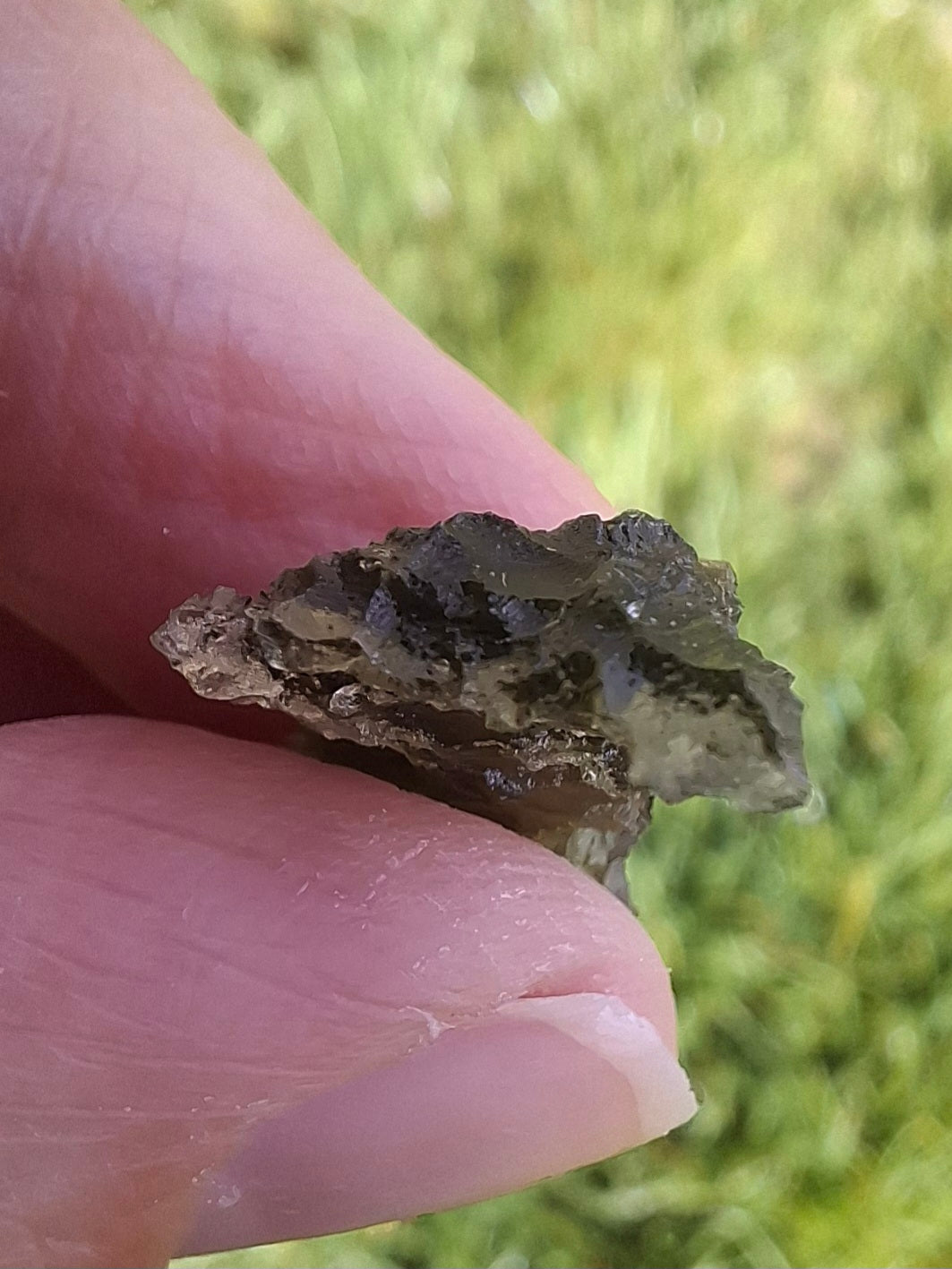 Moldavite Piece, JEZKOVNA BESEDNICE, 1.32g, Tektite (Ref: 1280)