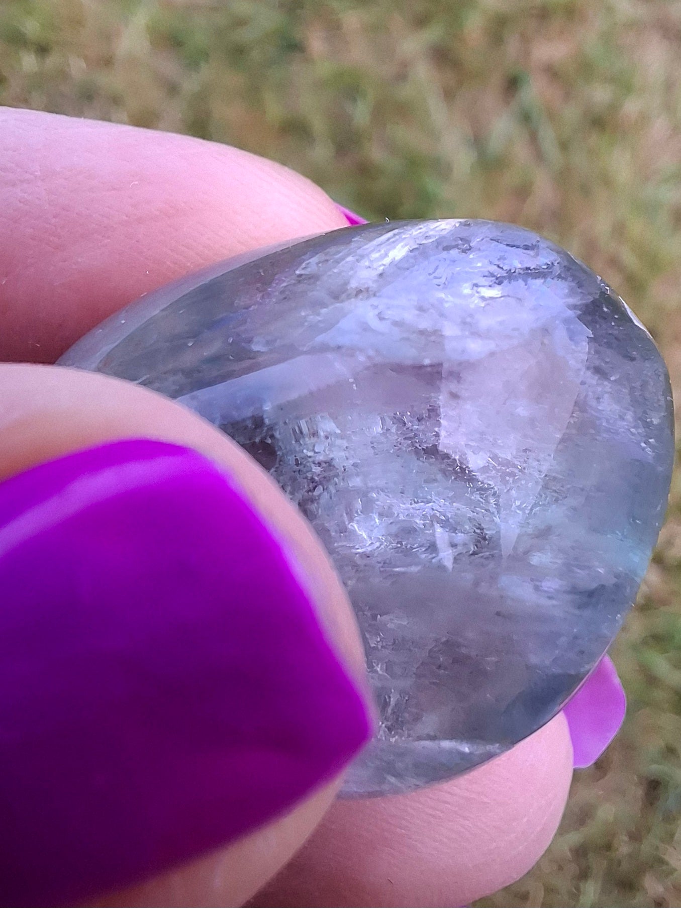 Fluorite, Tumble Stone, Crystal 🌈 (Ref: T49)