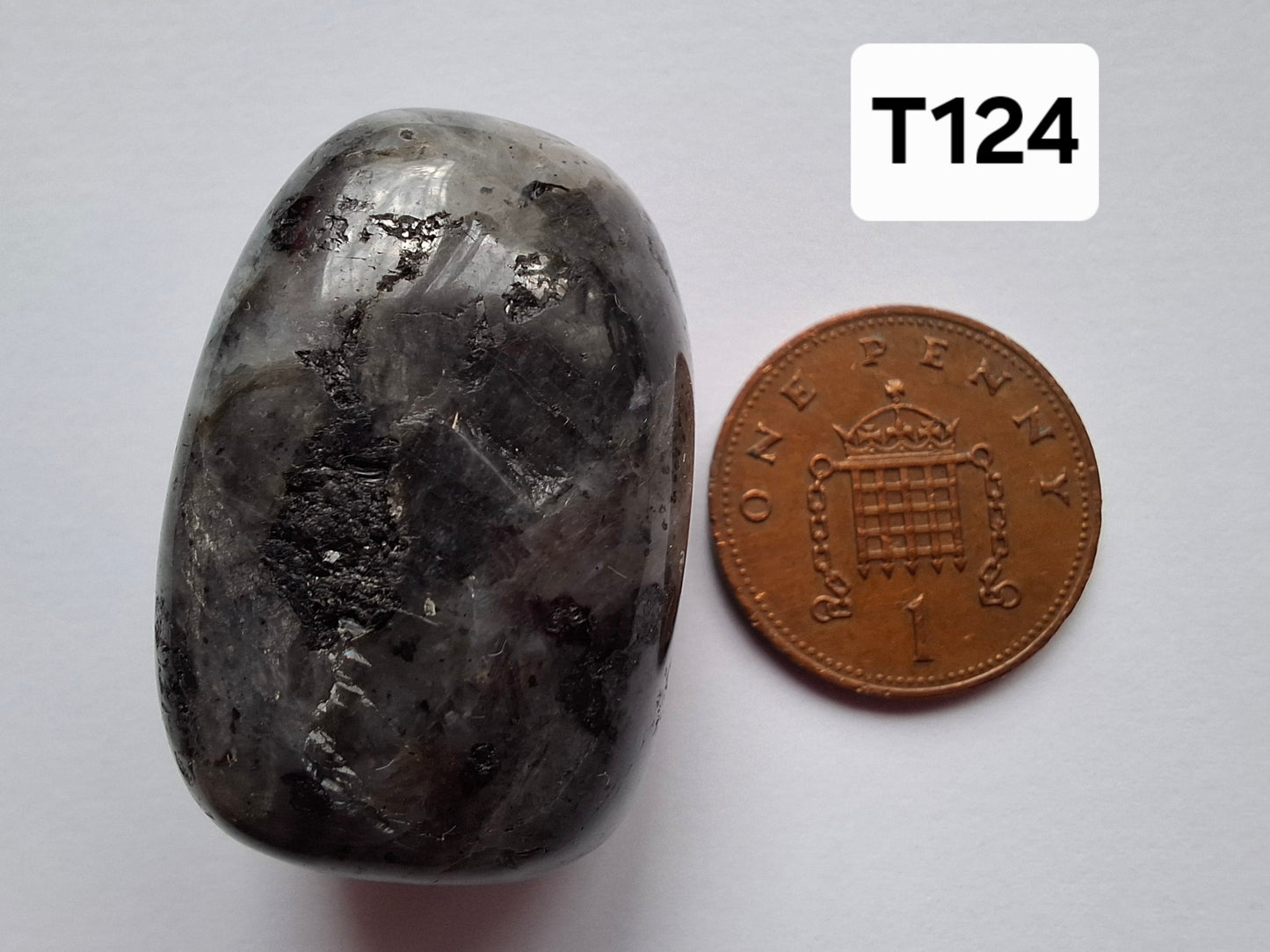 Larvikite, Tumble Stone, Crystal (Ref: T124)