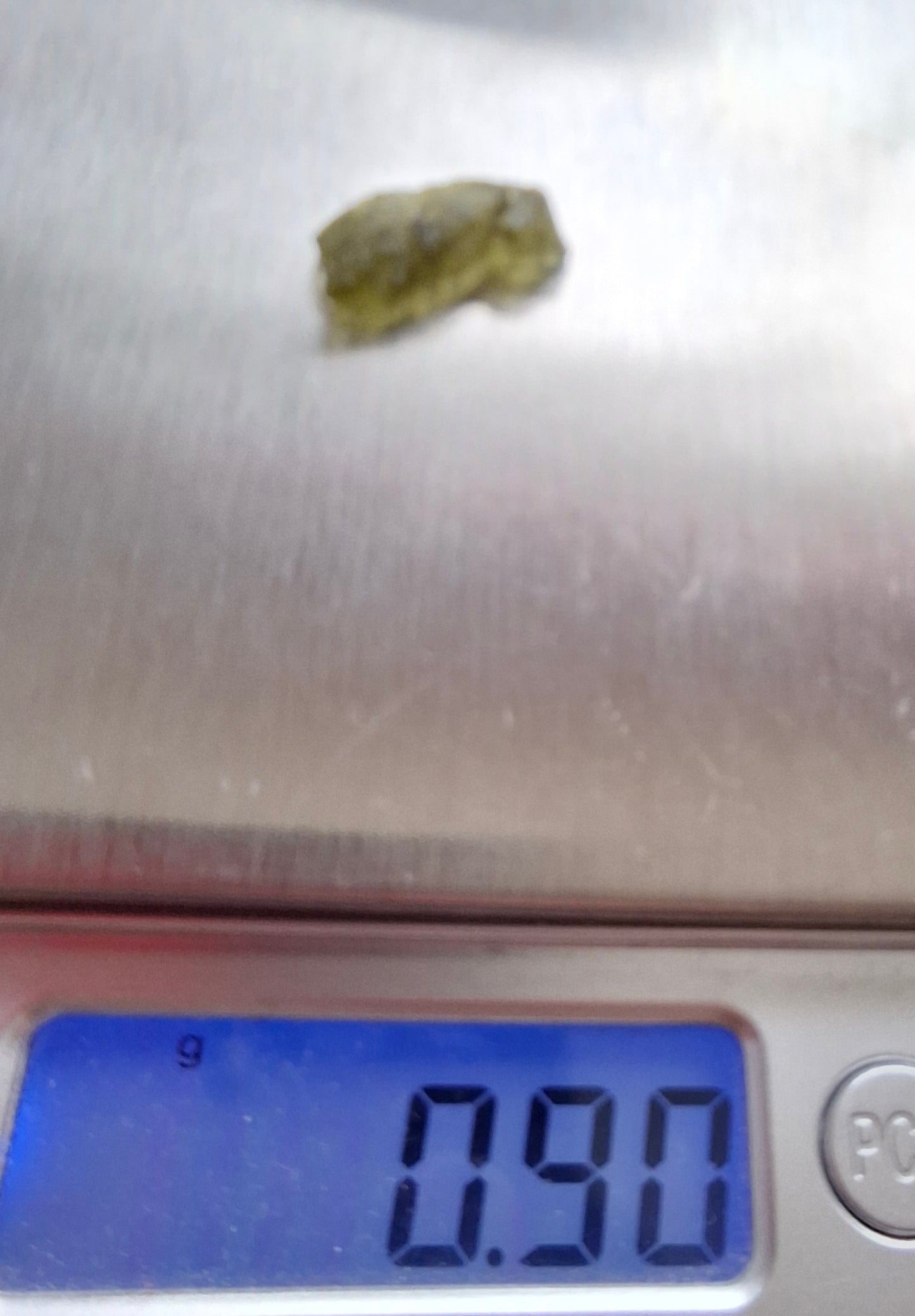 DRILLED, Moldavite Piece, 0.90g, Tektite (Ref: D14)