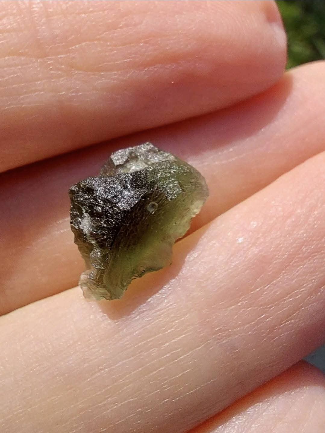 Moldavite Piece, 0.99g, Tektite (Ref: 866)