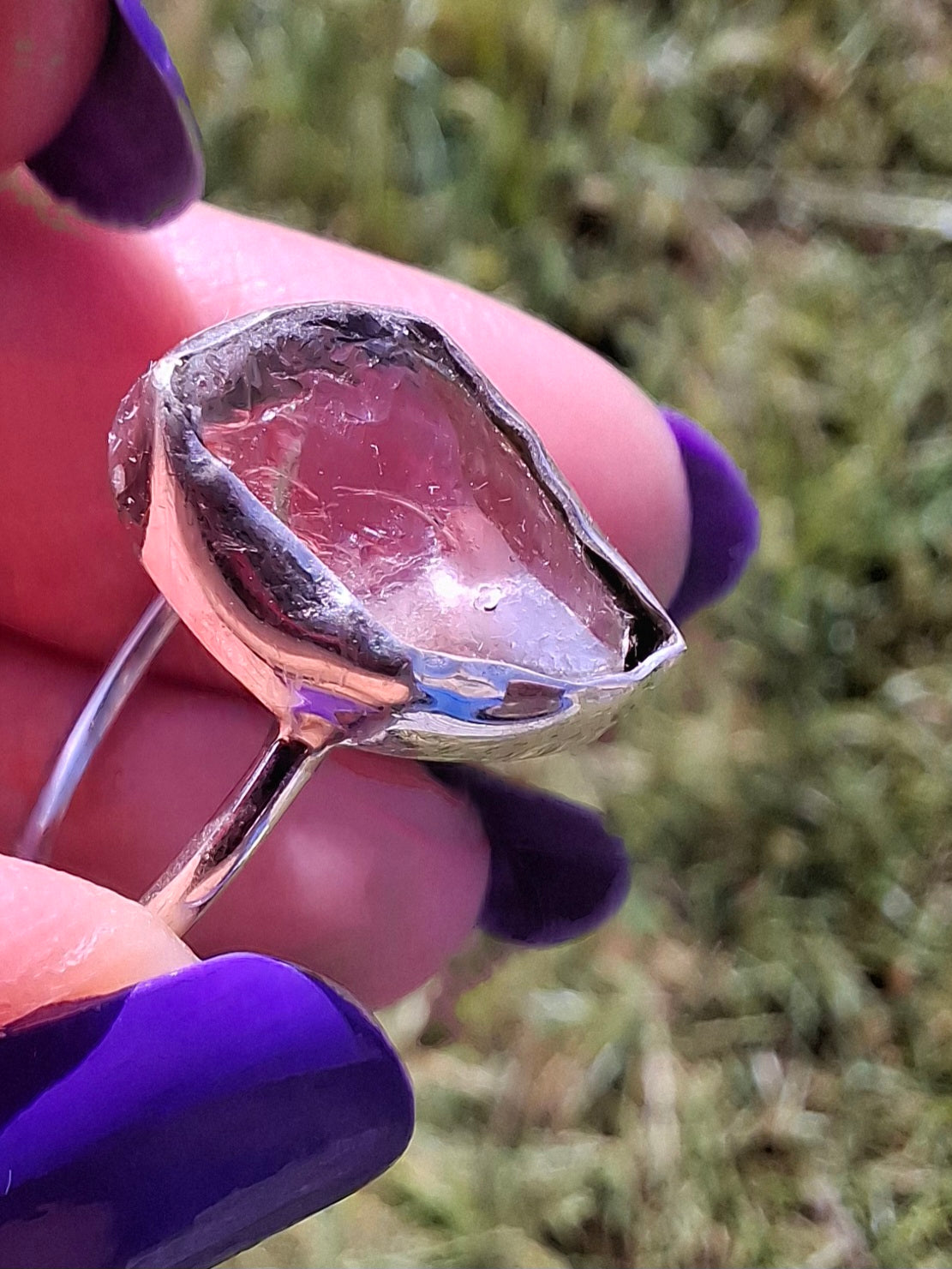 Libyan Desert Glass Ring, size small R, 925 Silver, Tektite (Ref: LR41)