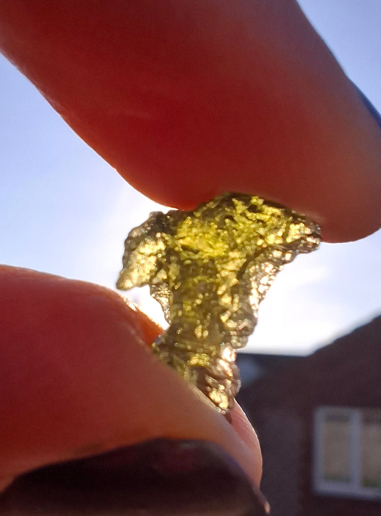 Moldavite Piece, 0.72g, Tektite (Ref: 1379)