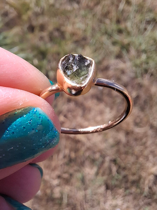 Moldavite Ring, 14K GOLD Plated, size large L, Tektite (Ref: R343)