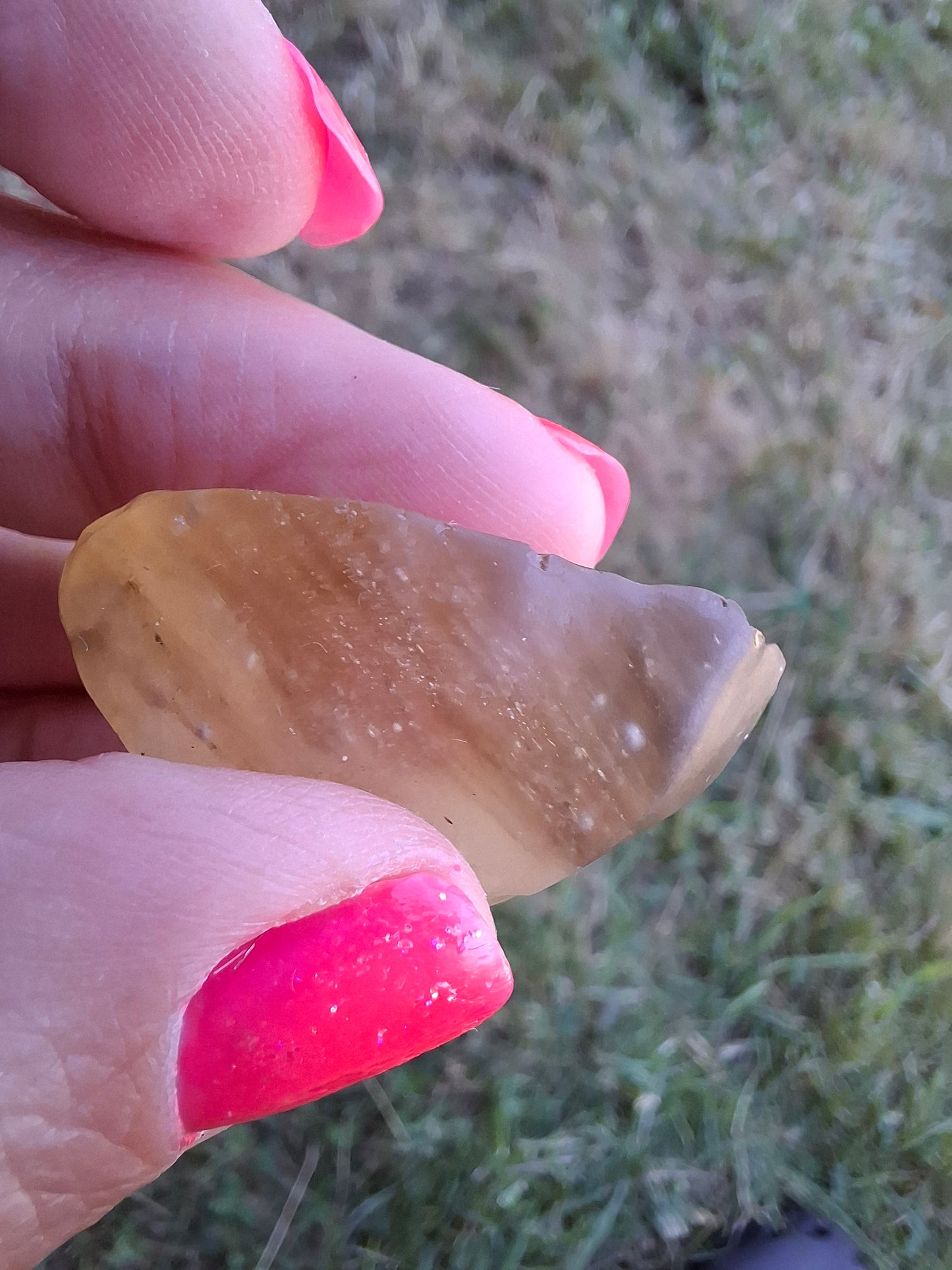 Libyan Desert Glass (darker) Piece, 12.00g, Tektite (Ref: L1377)
