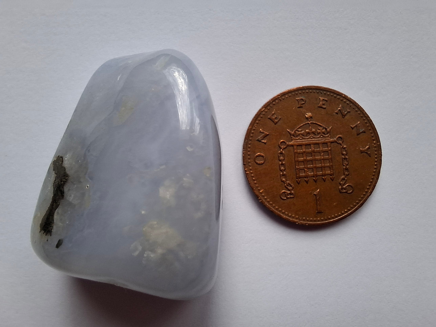 Blue Lace Agate, Tumble Stone, Crystal (Ref: T144)