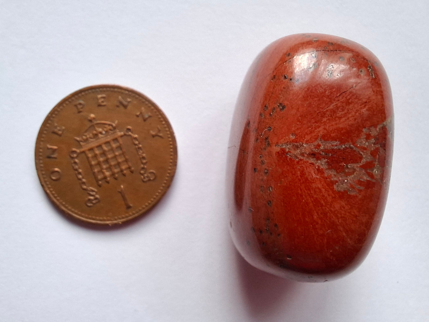 Red Jasper, Tumble Stone, Crystal (Ref: T82)