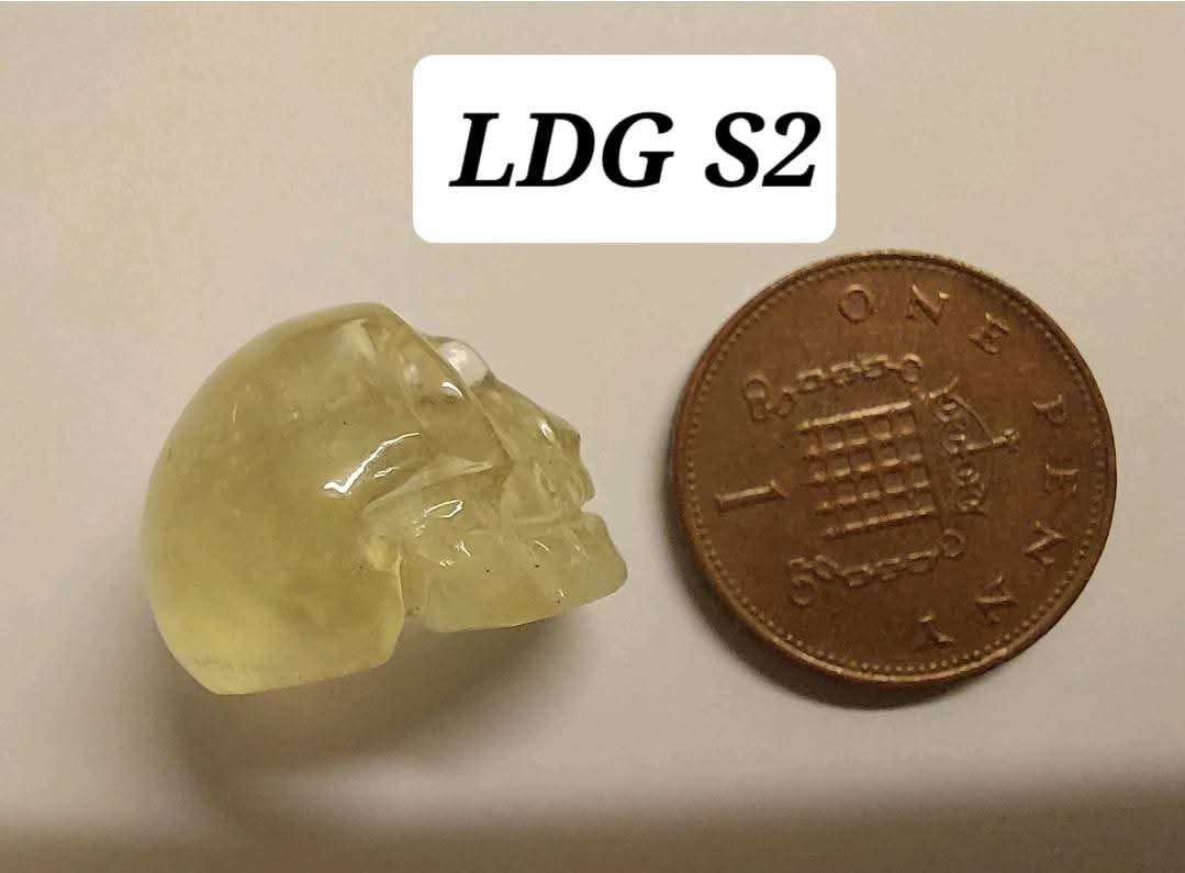 Libyan Desert Glass SKULL carving, 4.59g, Tektite (Ref: Skull2)