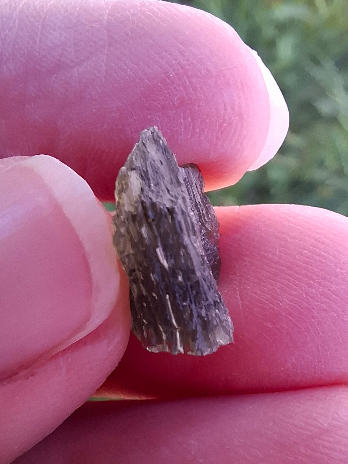 DRILLED, Moldavite Piece, 1.13g, Tektite (Ref: D7)