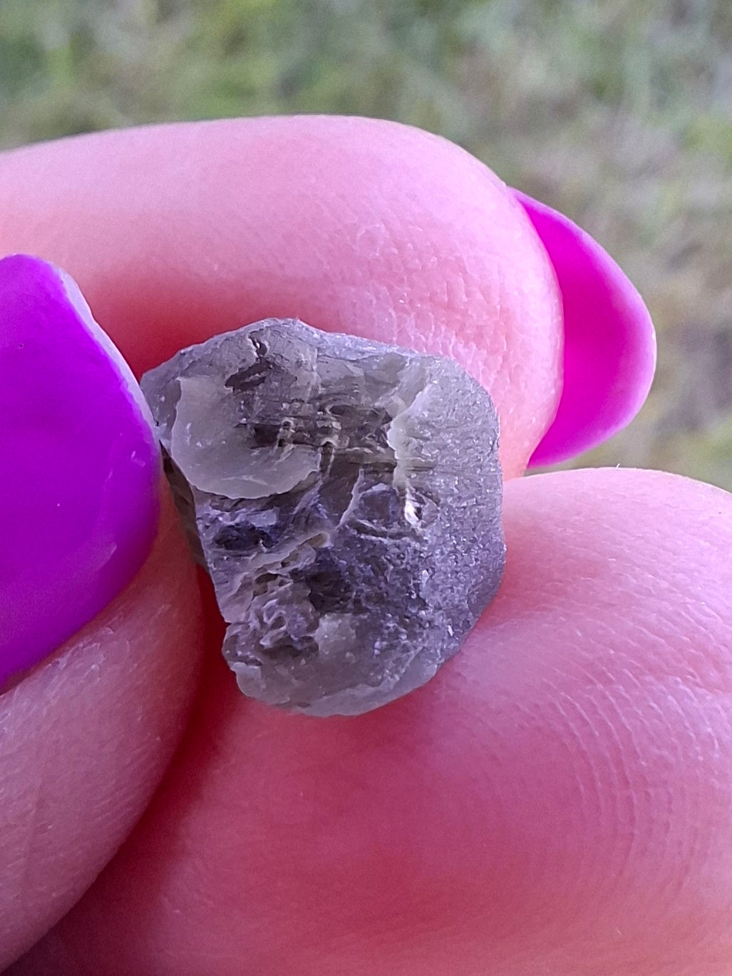 Moldavite Piece, 0.91g, Tektite (Ref: 1460)