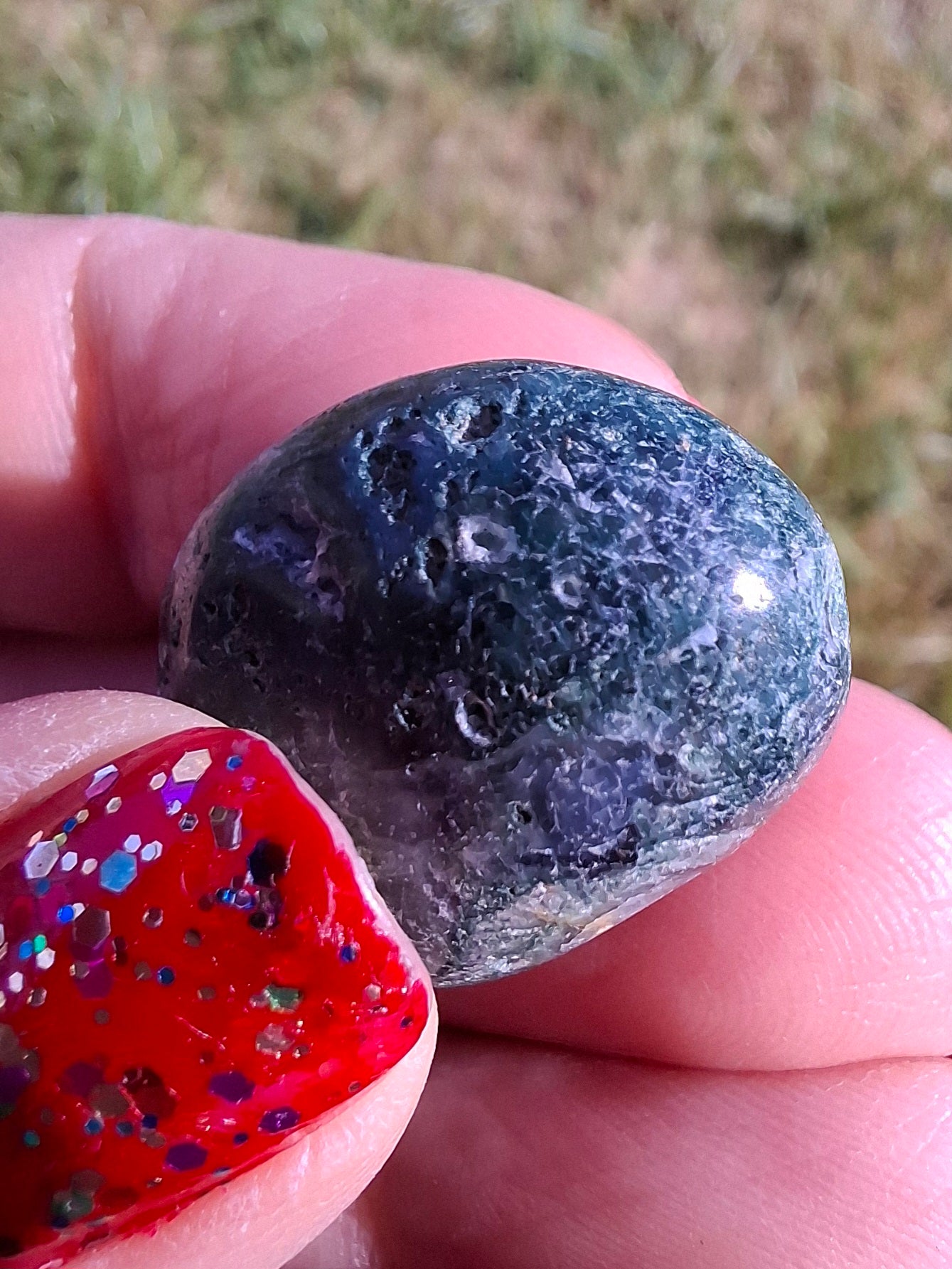 Green Moss Agate, Tumble Stone, Crystal (Ref: T170)