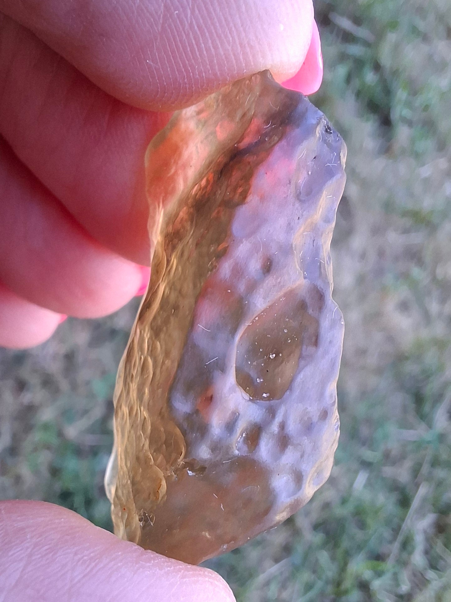 Libyan Desert Glass (darker) Piece, 8.76g, Tektite (Ref: L1367)