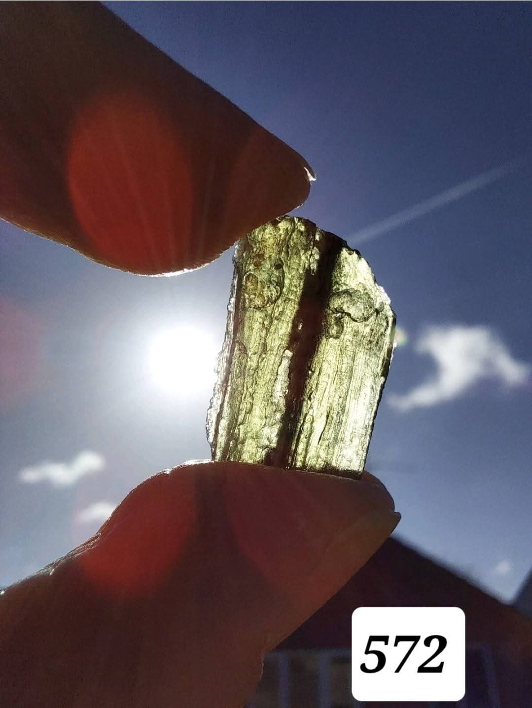 Moldavite Piece, 1.46g, Tektite (Ref: 572)