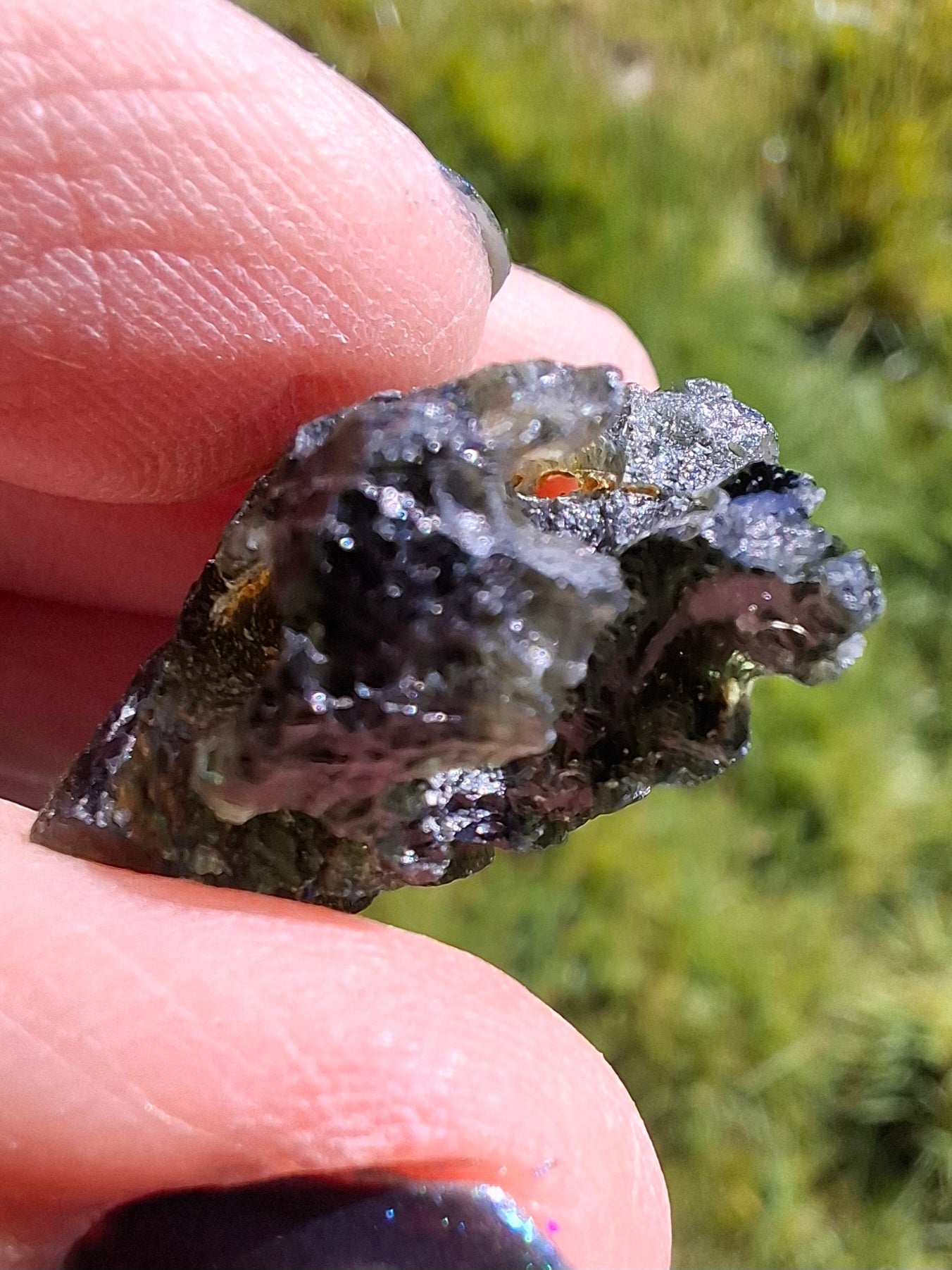 Moldavite Piece, NESMEN, 6.92g, Tektite (Ref: 1375)