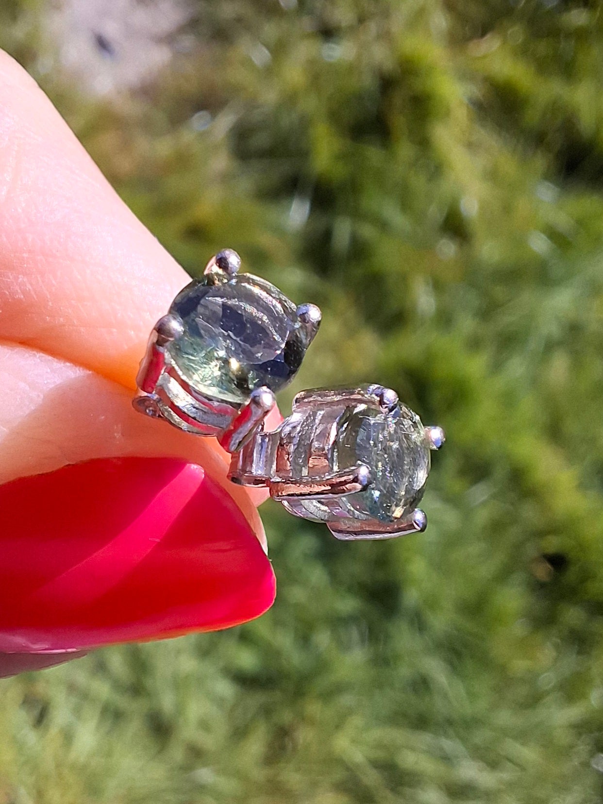 Moldavite (faceted) 5mm STUD EARRINGS, 925 Silver, Tektite (Ref: Pair43)