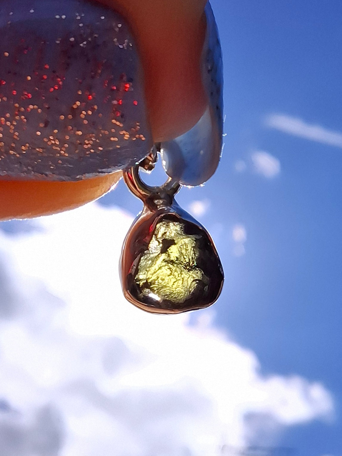 Moldavite Pendant, 925 Silver, Tektite (Ref: P96)