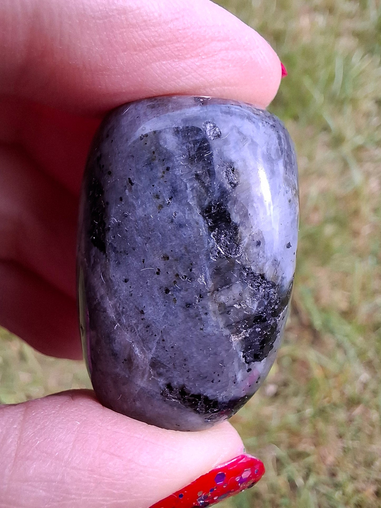 Larvikite, Tumble Stone, Crystal (Ref: T124)