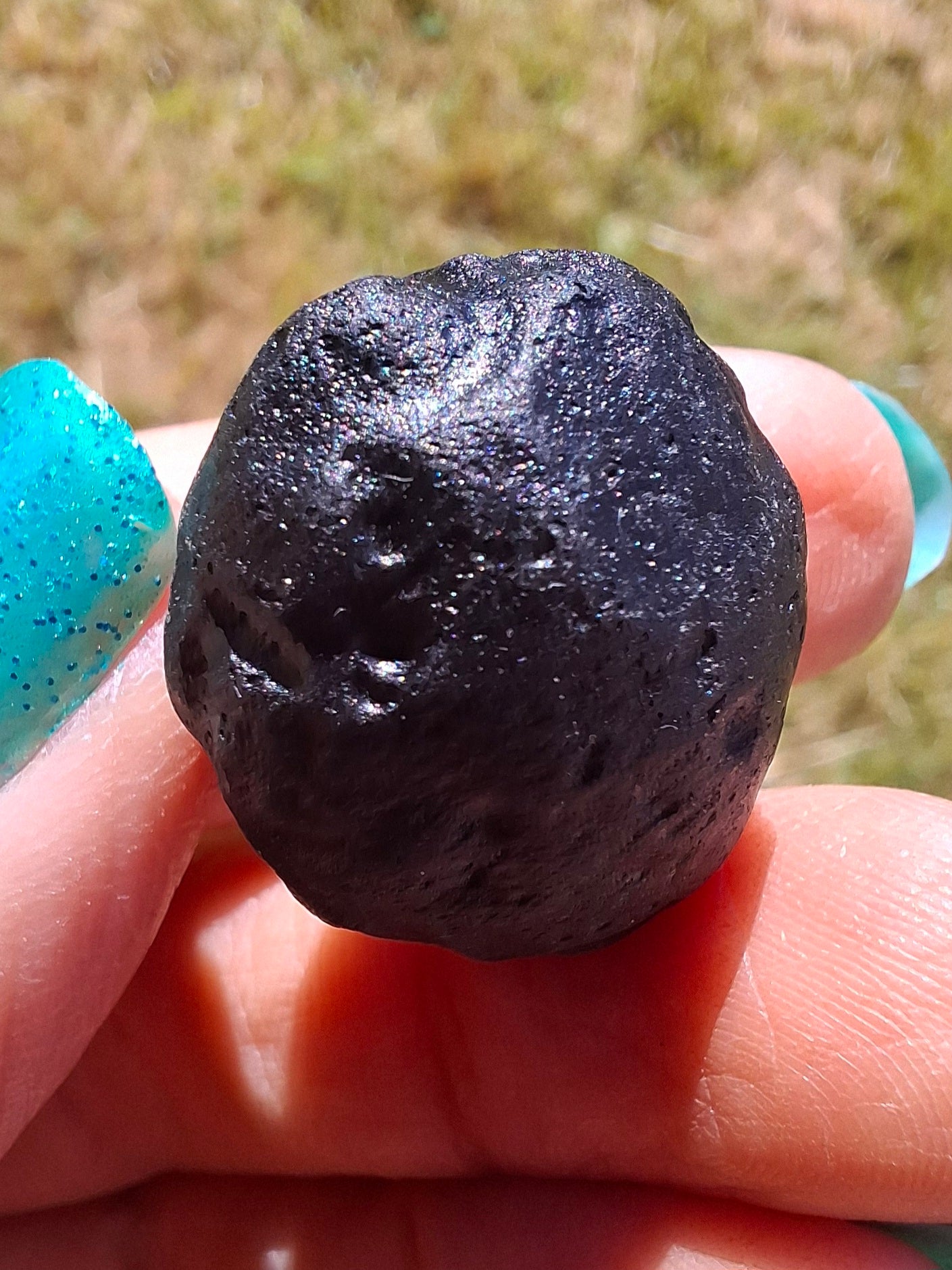 Philippinite (Rizalite), 11.31g, Tektite