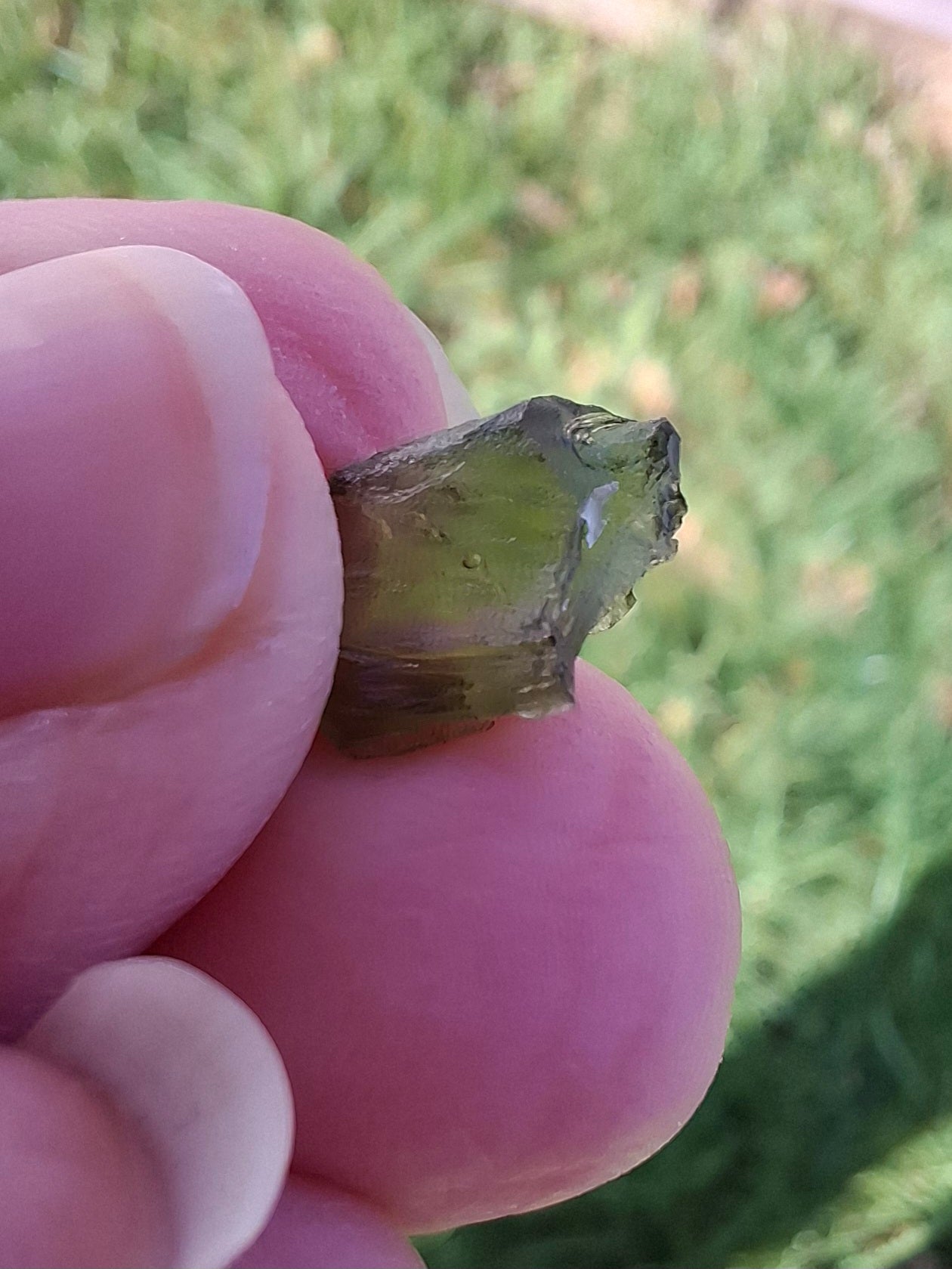 Moldavite Small Piece. 0.35g, Tektite (Ref: 1329)