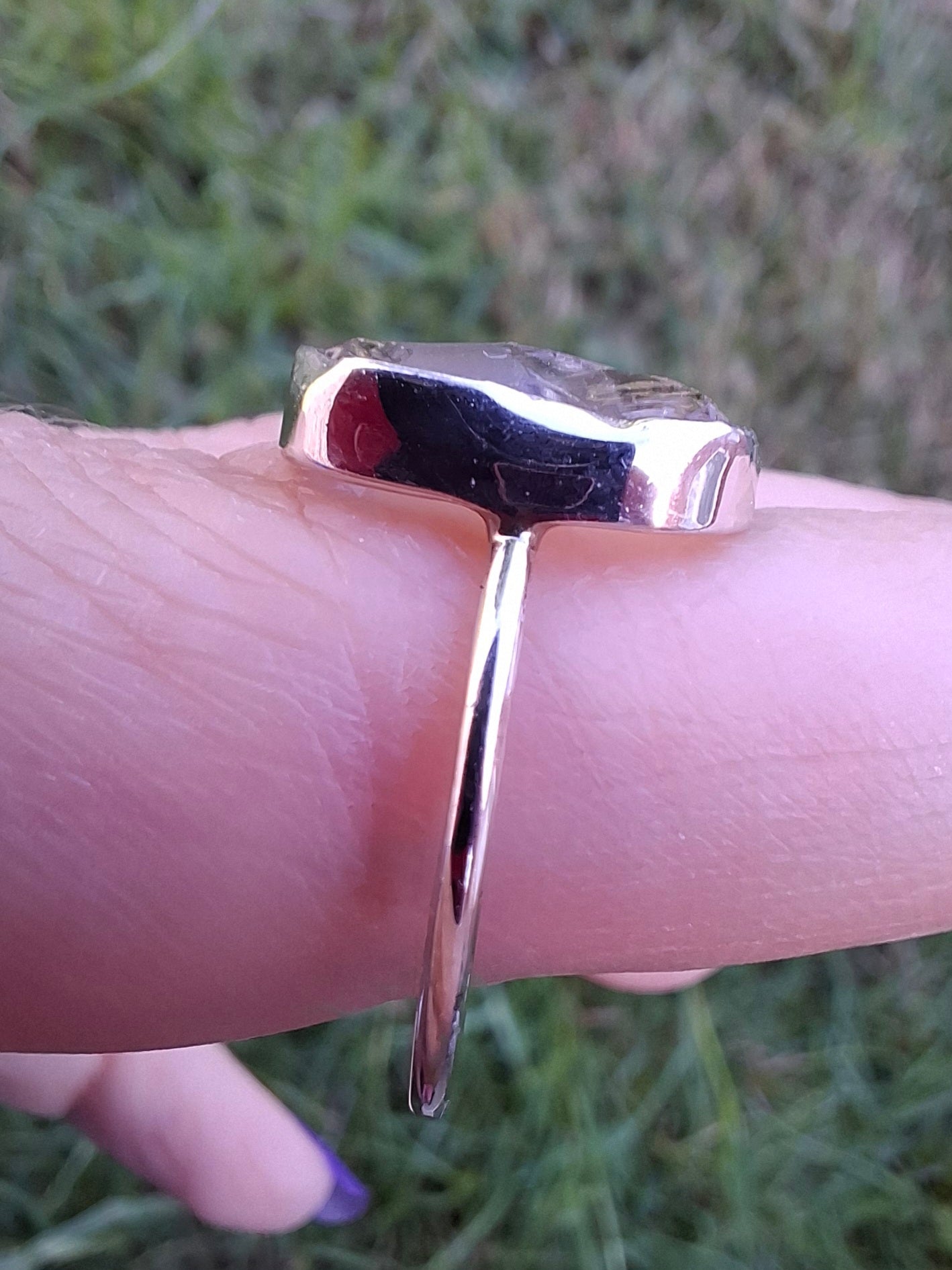 Libyan Desert Glass Ring, size small R, 925 Silver, Tektite (Ref: LR40)