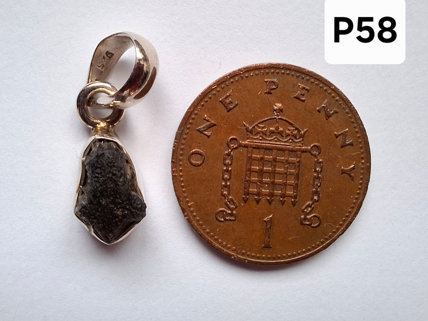 Moldavite Pendant, 925 Silver, Tektite (Ref: P58)