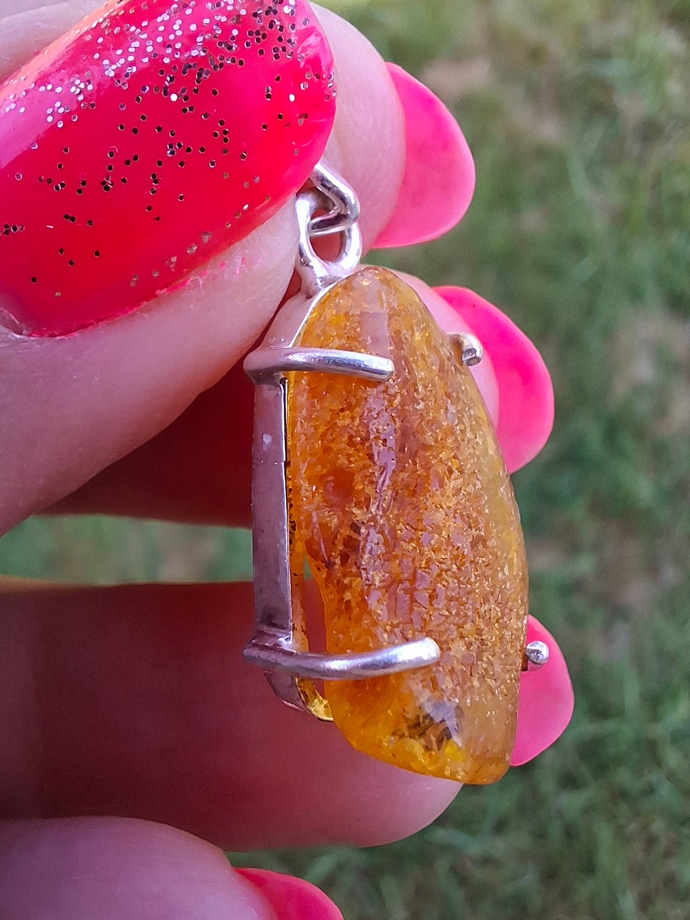 Baltic Amber Pendant, 925 Silver, Fossil (Ref: AP11)