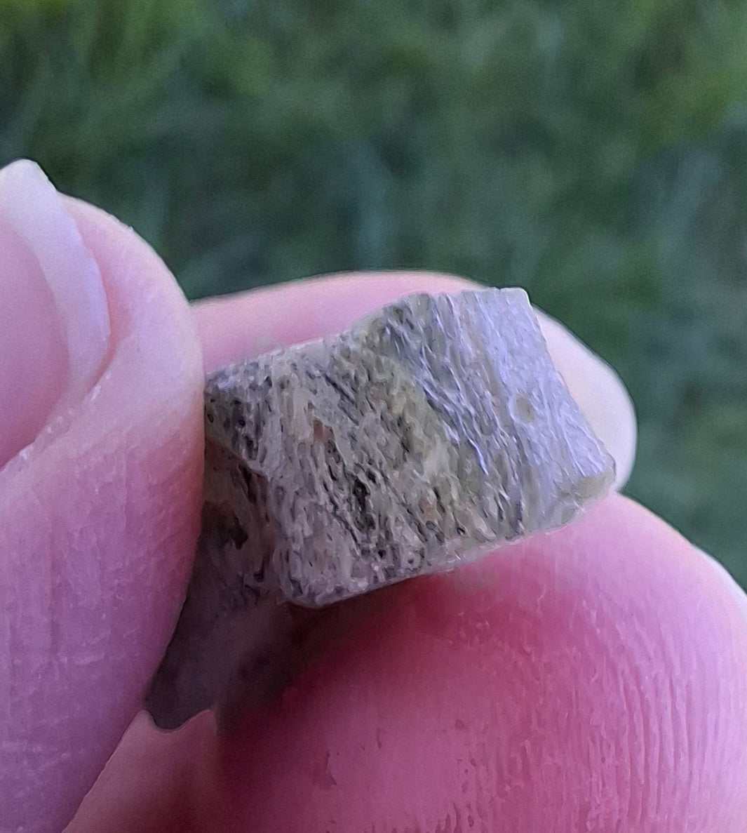 Moldavite Piece, SNOWFLAKE, FROSTED, BARTOCHOV, 3.47g, Tektite (Ref: 1364)