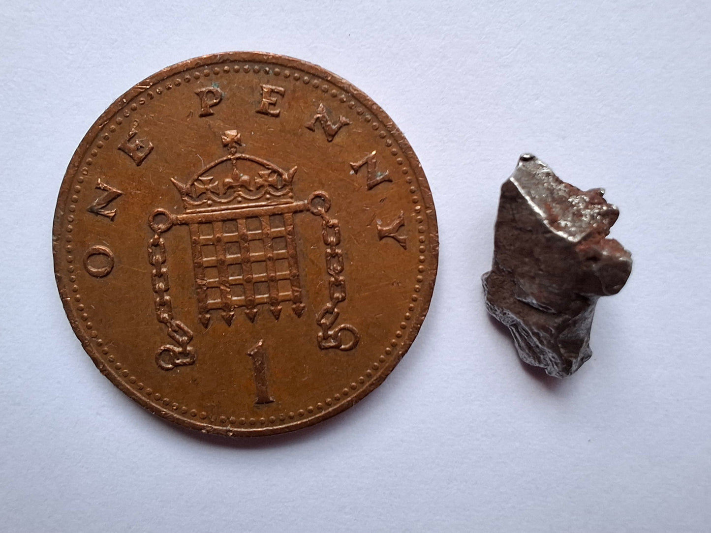 Campo del Cielo, 0.95g, Nickel Iron Meteorite (Ref: C2)