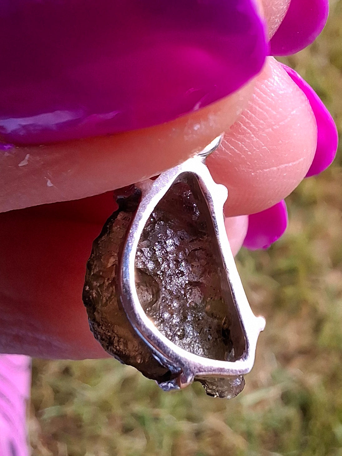 Moldavite Claw Pendant, 925 Silver, Tektite (Ref: P27)