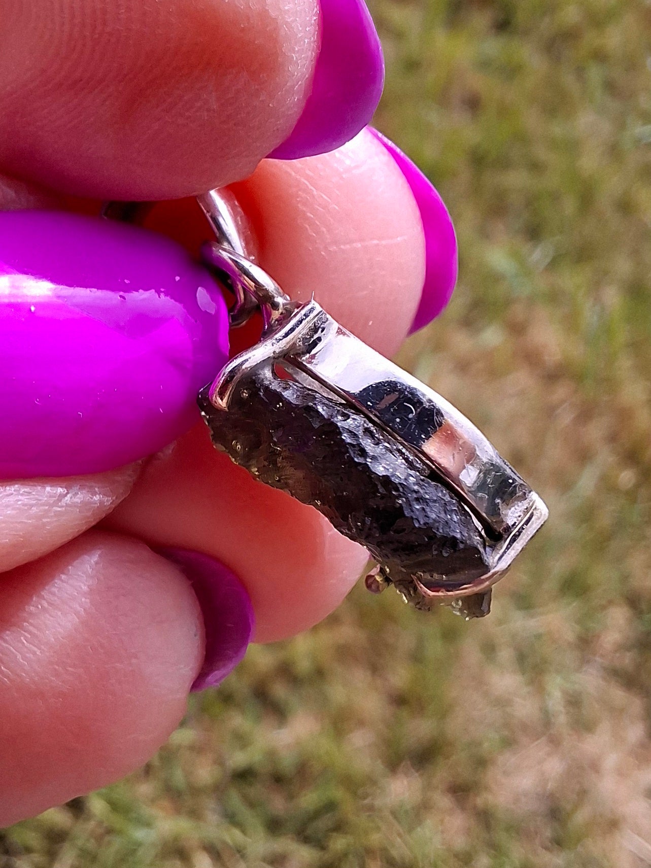 Moldavite Claw Pendant, 925 Silver, Tektite (Ref: P27)