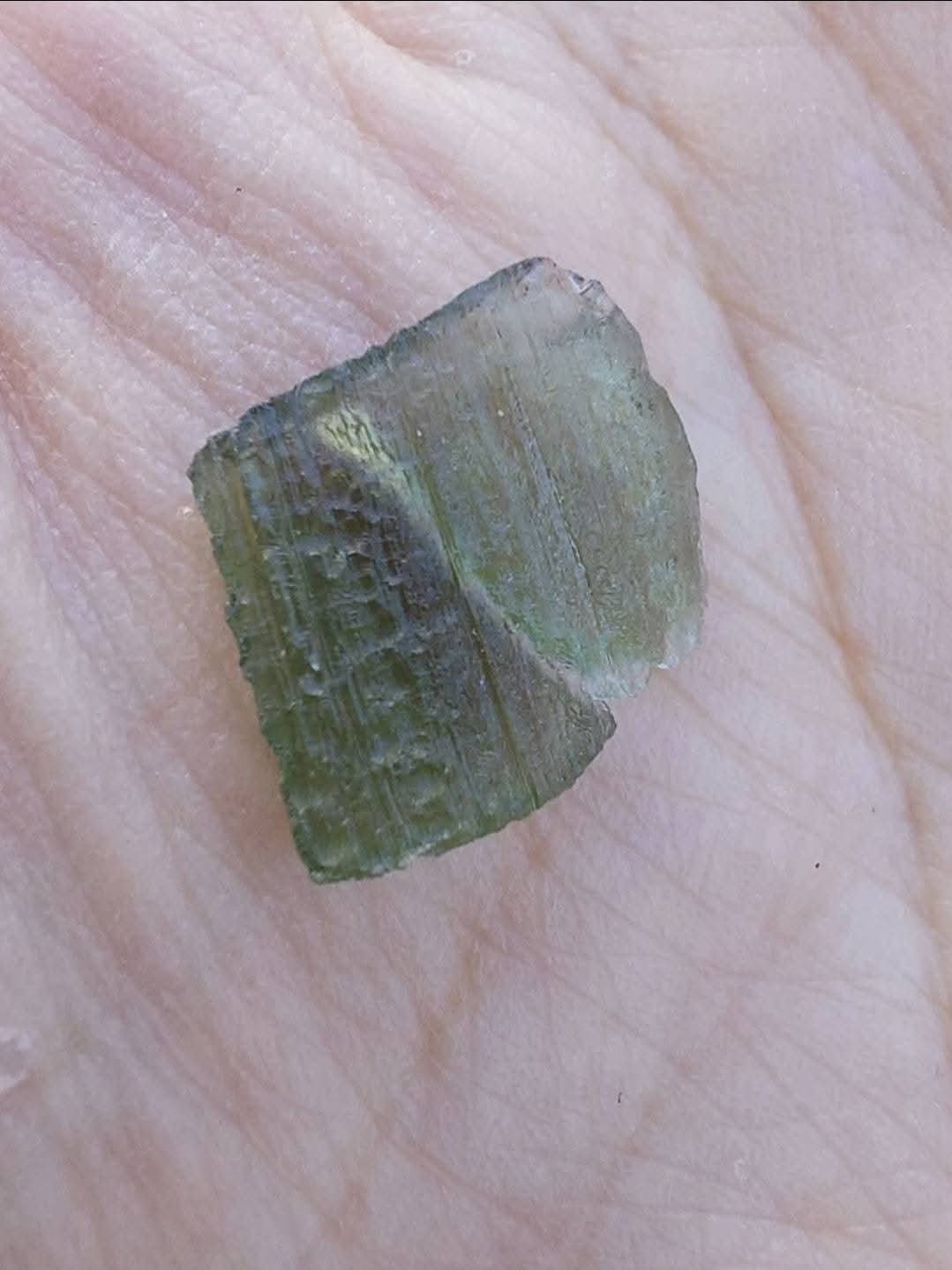 Moldavite Piece, 0.80g, Tektite (Ref: 872)
