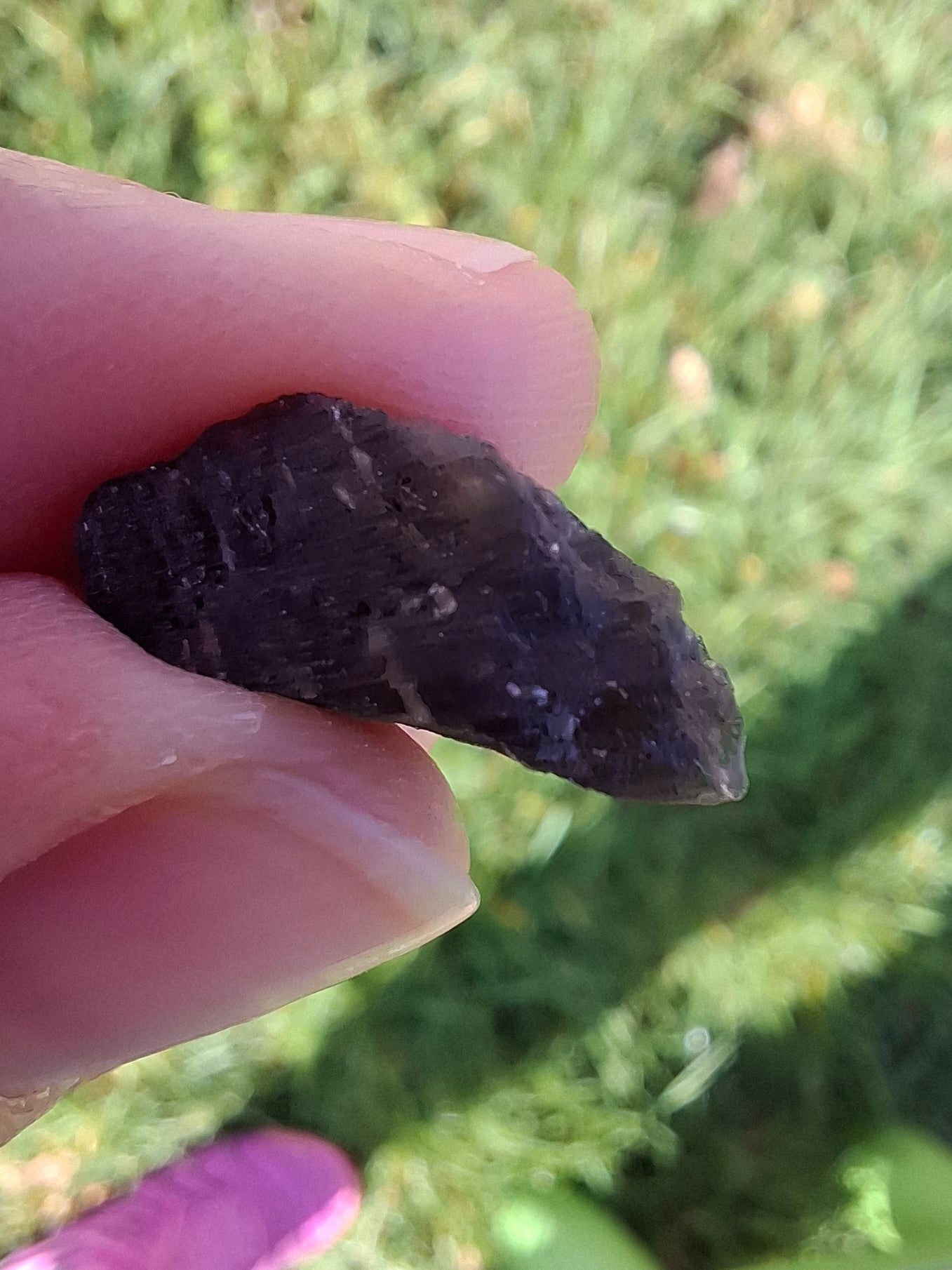 Moldavite Piece, 1.76g, Tektite (Ref: 1342)