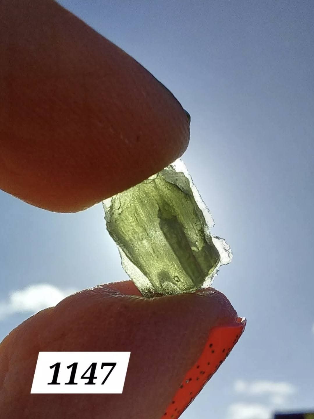 Moldavite Piece, 0.74g, Tektite (Ref: 1147)