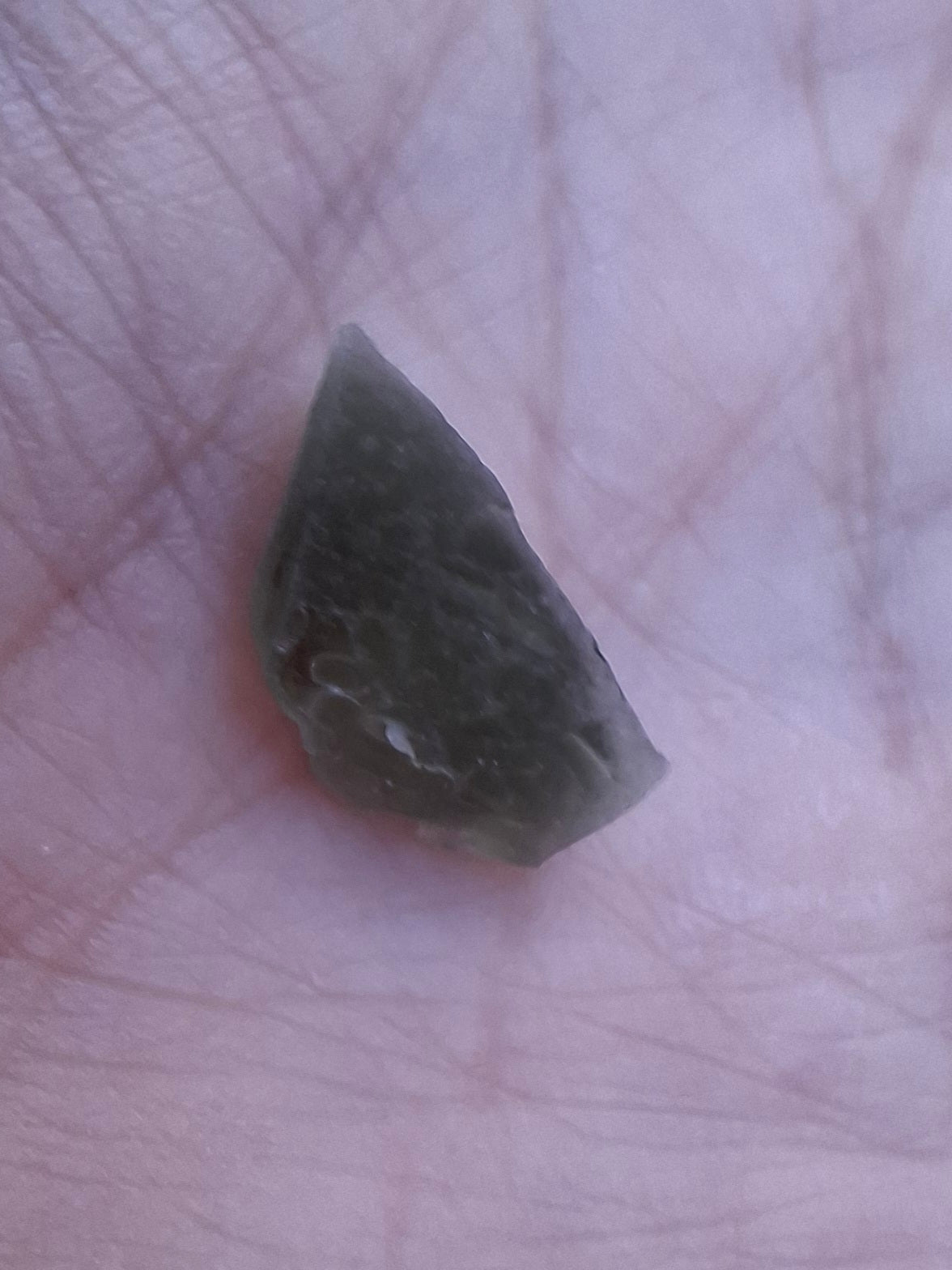 Moldavite Piece, 0.79g, Tektite (Ref: 1441)