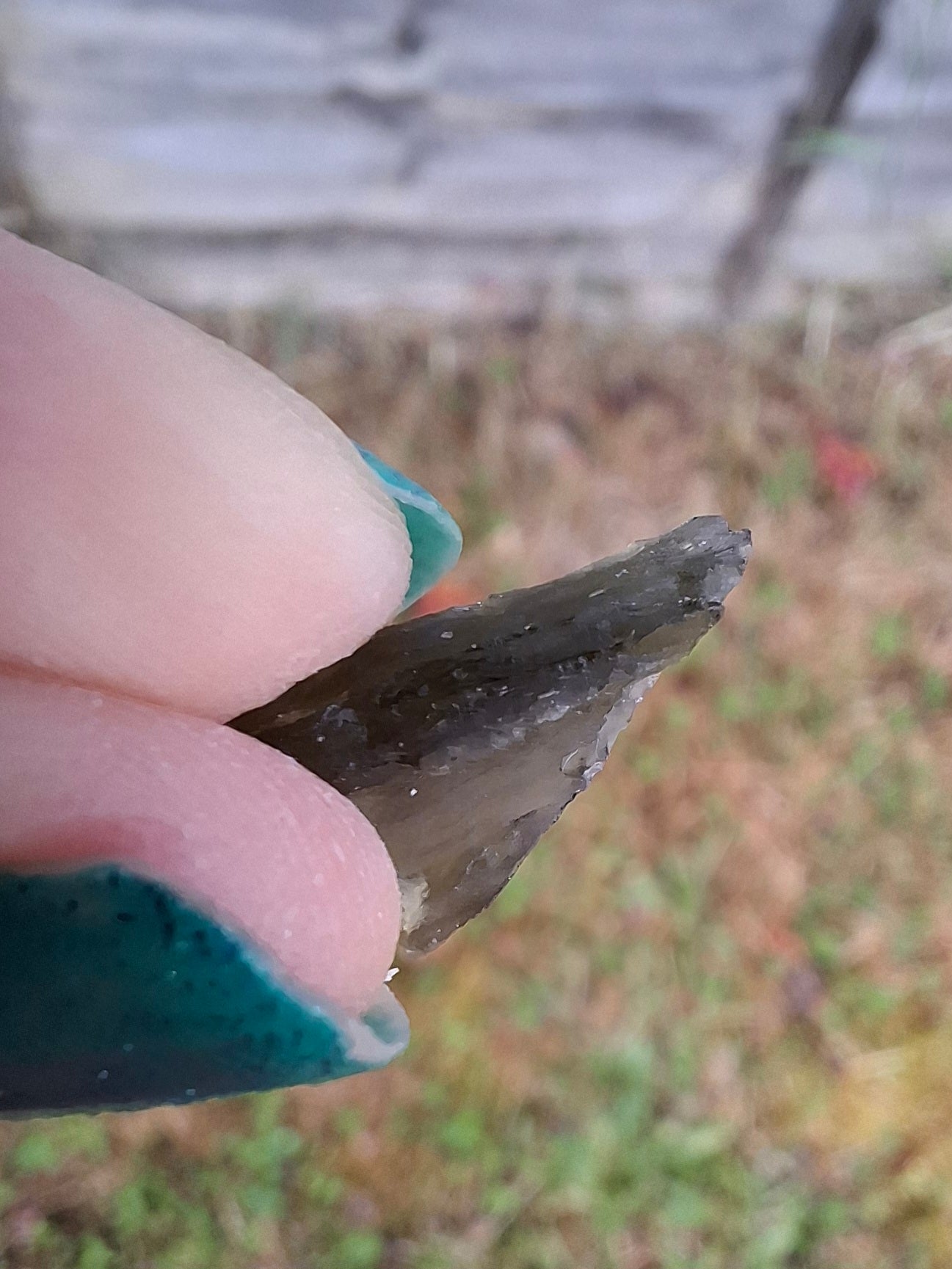Moldavite Piece, 0.64g, Tektite (Ref: 1424)