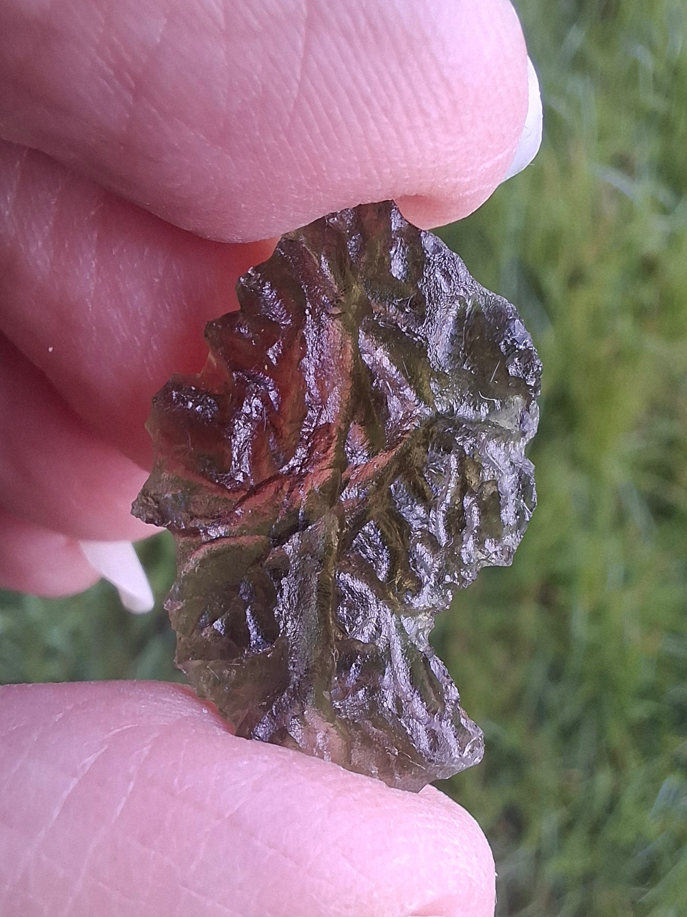Moldavite Piece, JEZKOVNA BESEDNICE, 1.69g, Tektite (Ref: 1268)