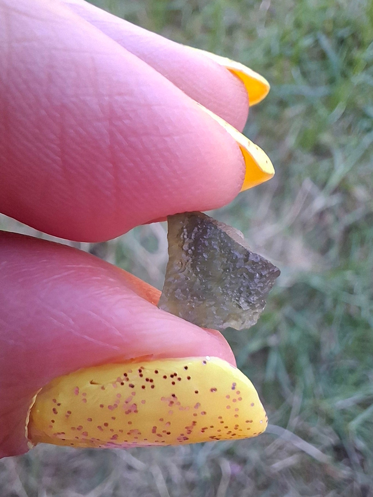 Moldavite small Piece, 0.37g, Tektite (Ref: 1478)
