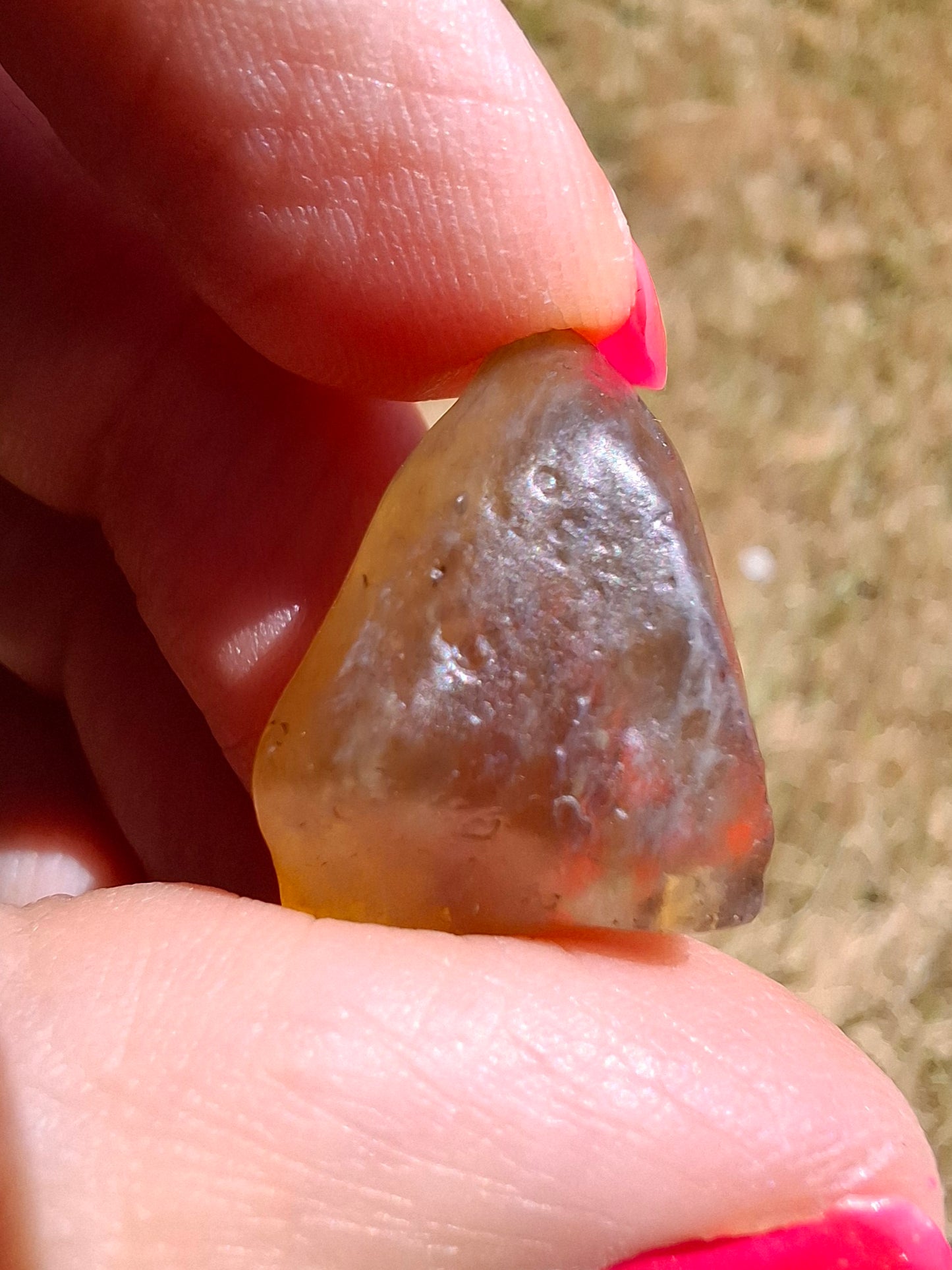 Libyan Desert Glass (darker) Piece, 4.43g, Tektite (Ref: L1361)