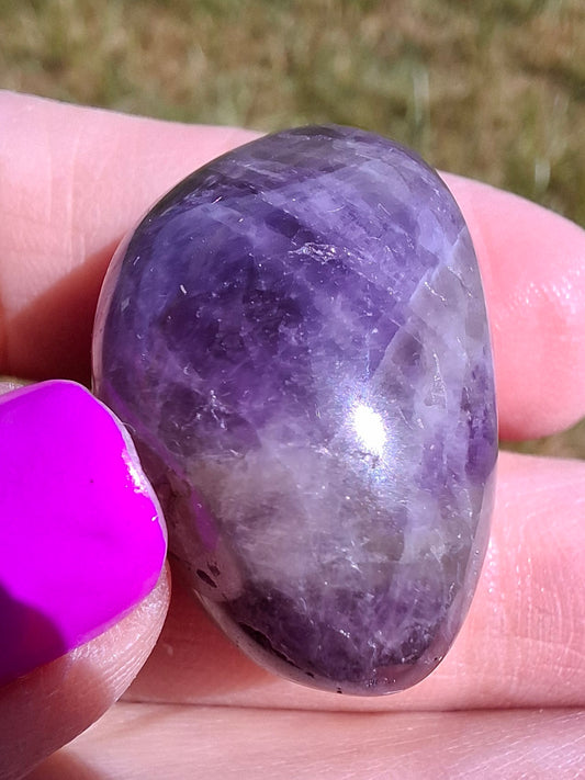 Amethyst, Tumble Stone, Crystal (Ref: T16)