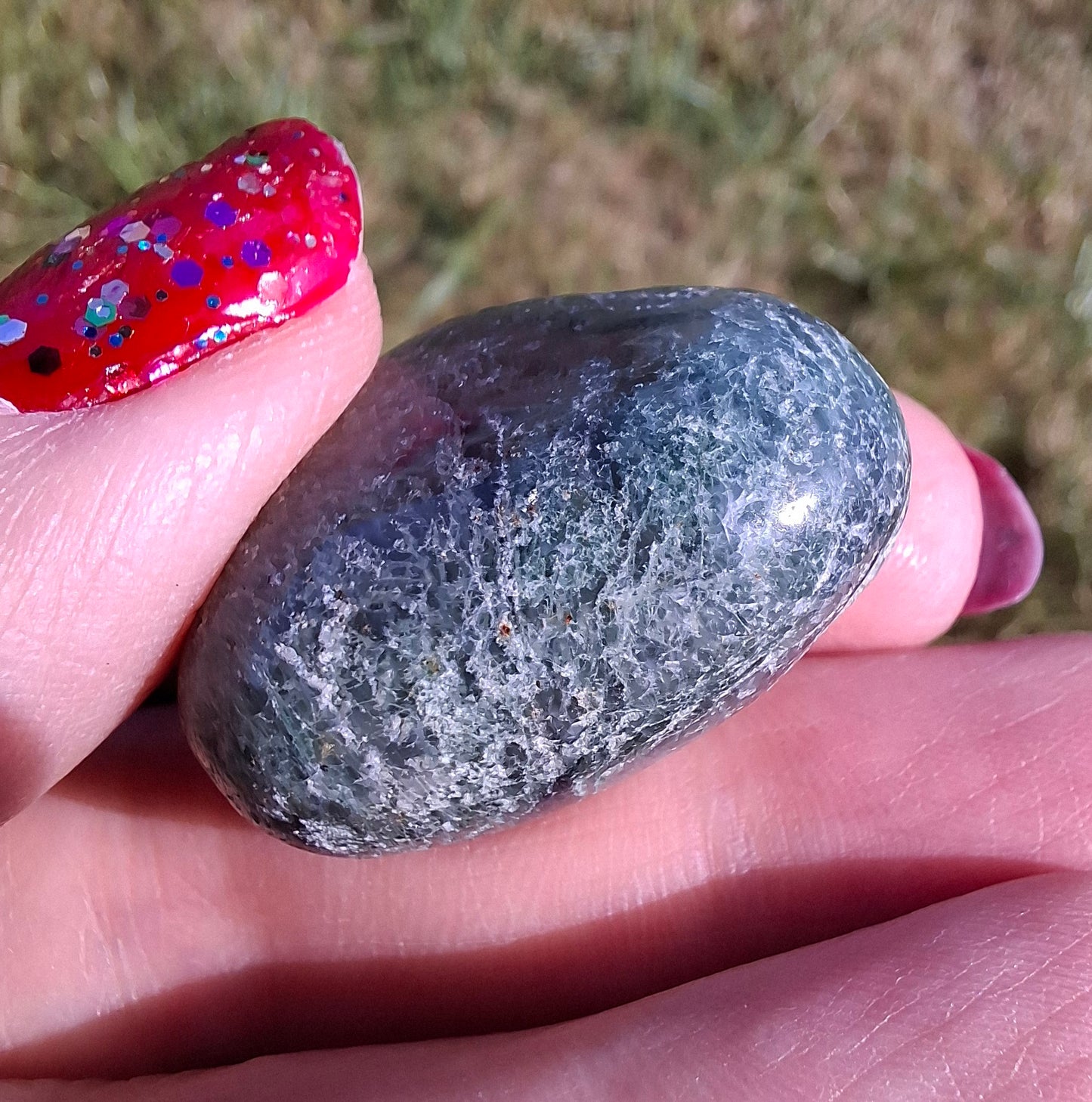 Green Moss Agate, Tumble Stone, Crystal (Ref: T169)