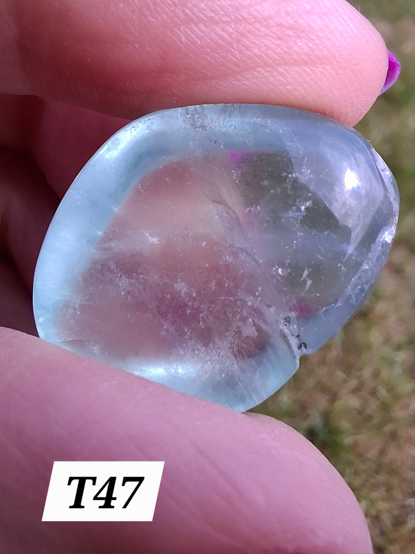 Fluorite, Tumble Stone, Crystal 🌈 (Ref: T47)