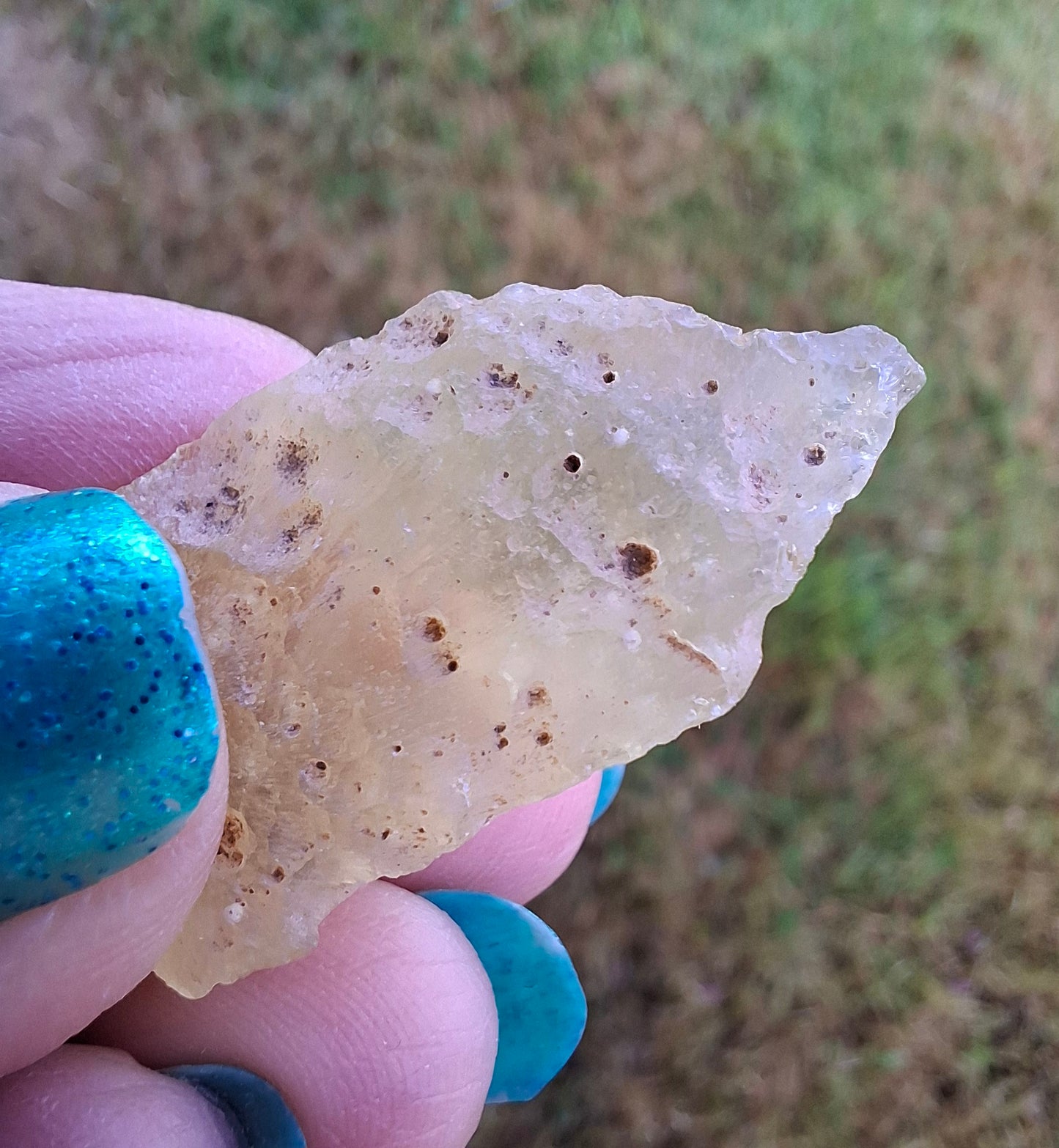 Libyan Desert Glass Piece 6.33g, Tektite