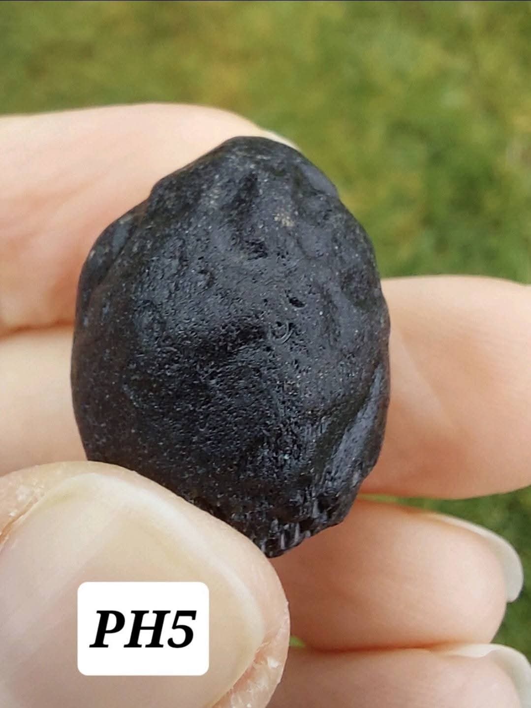 Philippinite (Rizalite), 11.31g, Tektite